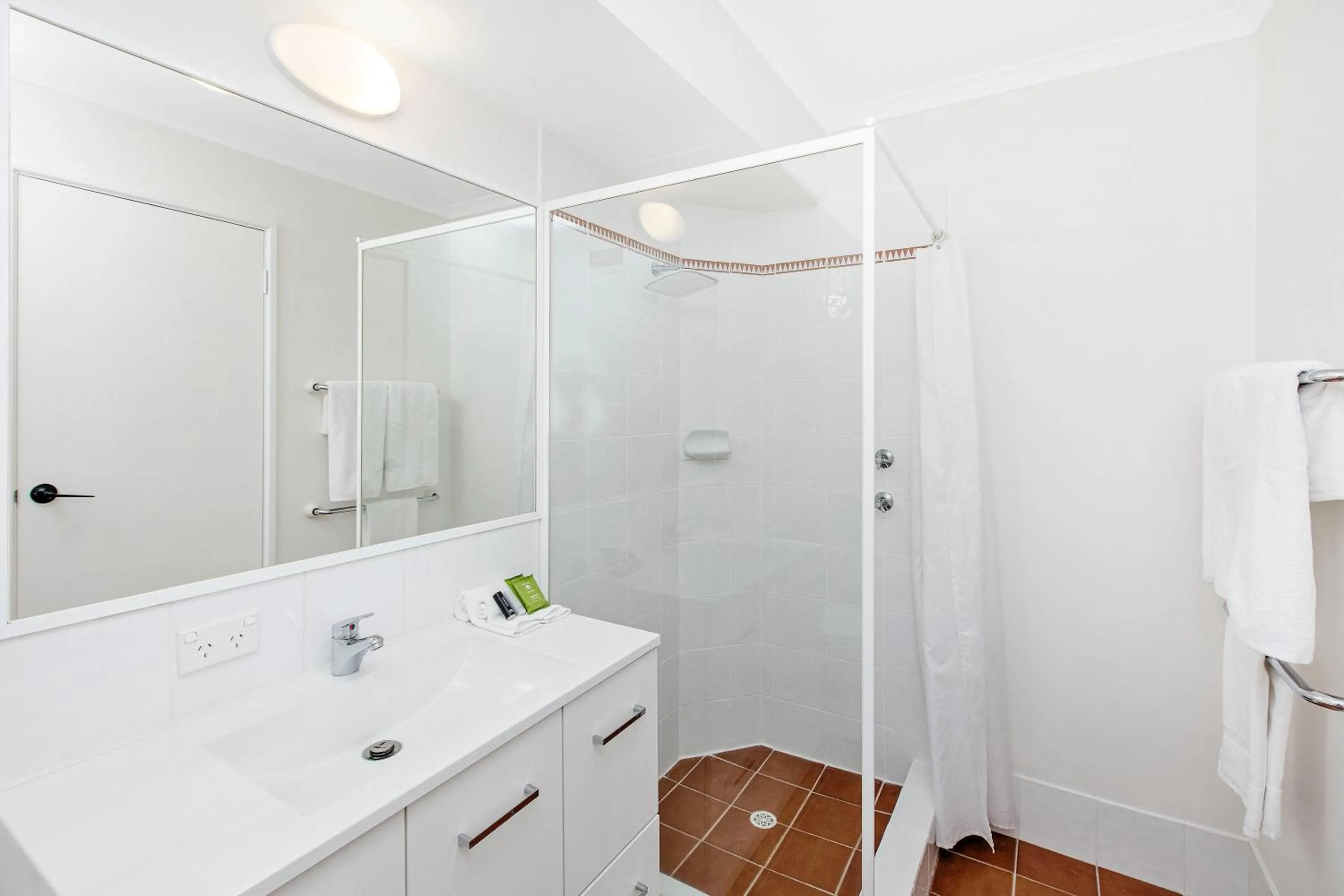 Bathroom in Nautica Residences Hillarys