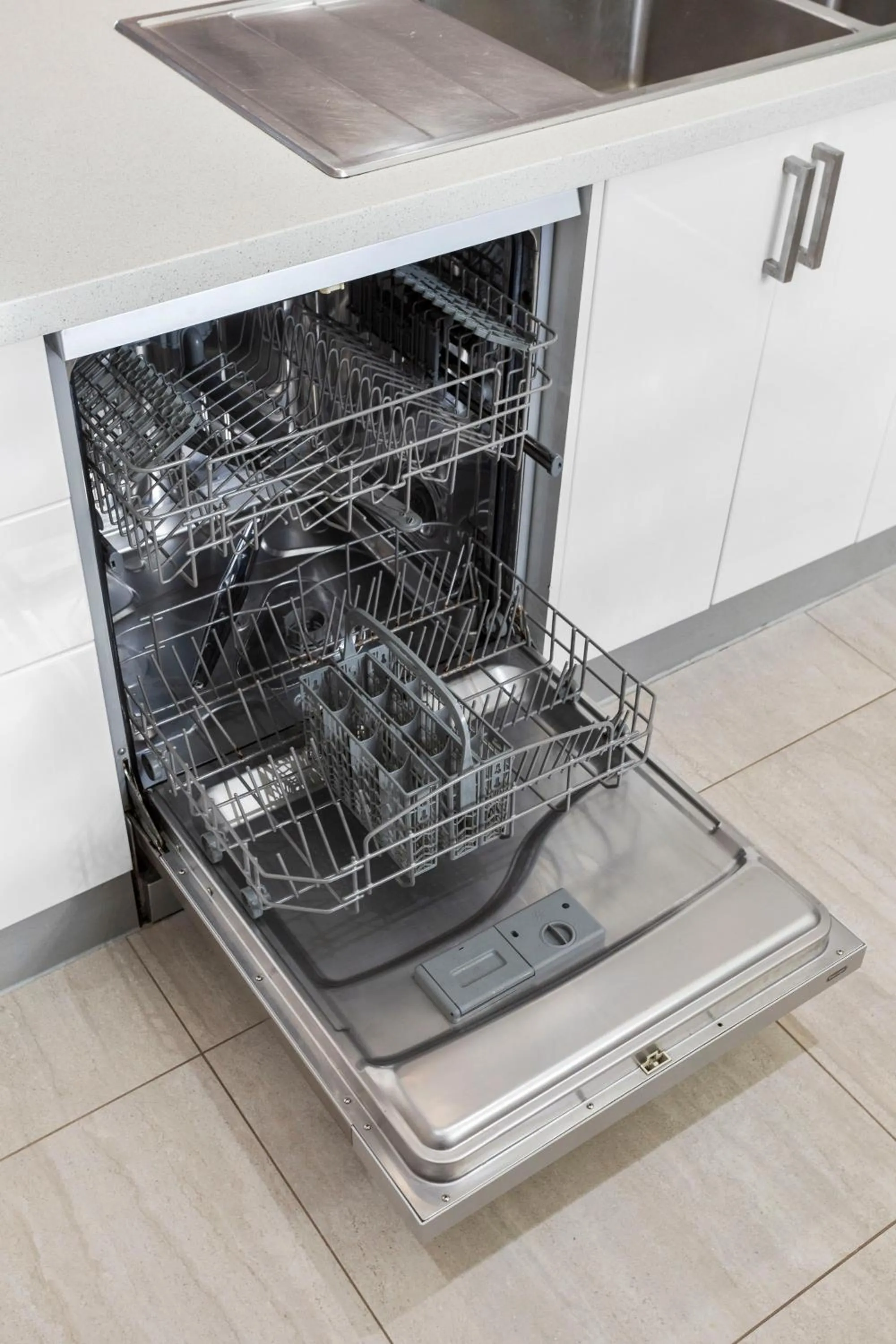 dishwasher in Nautica Residences Hillarys