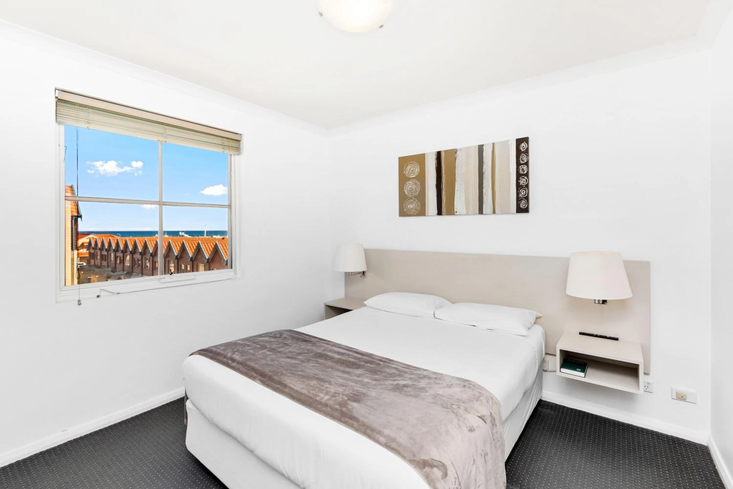 Bedroom, Bed in Nautica Residences Hillarys