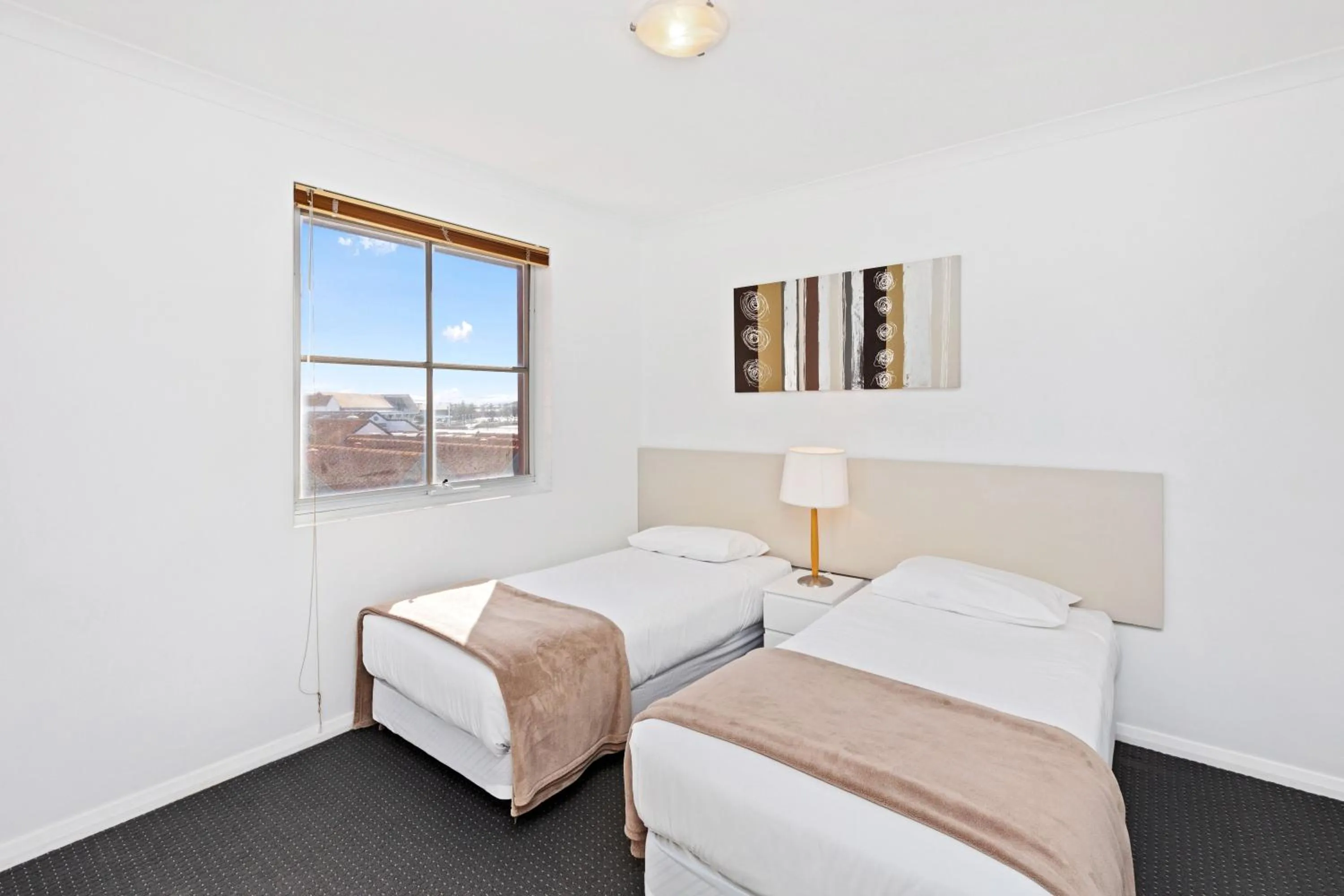 Bed in Nautica Residences Hillarys