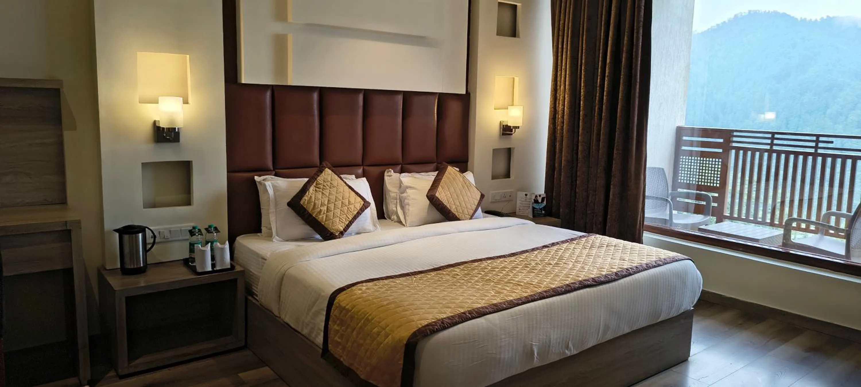 Bedroom, Bed in The Jungle Mountain Retreat