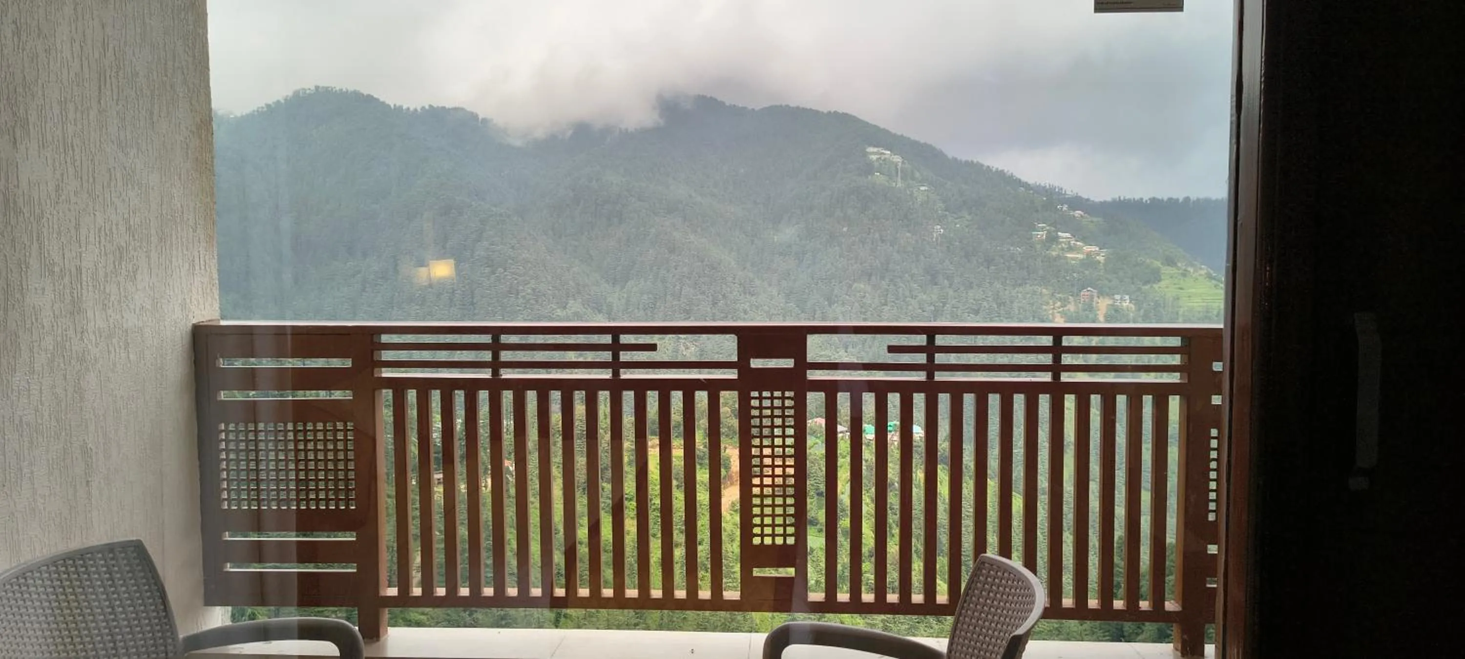Balcony/Terrace in The Jungle Mountain Retreat