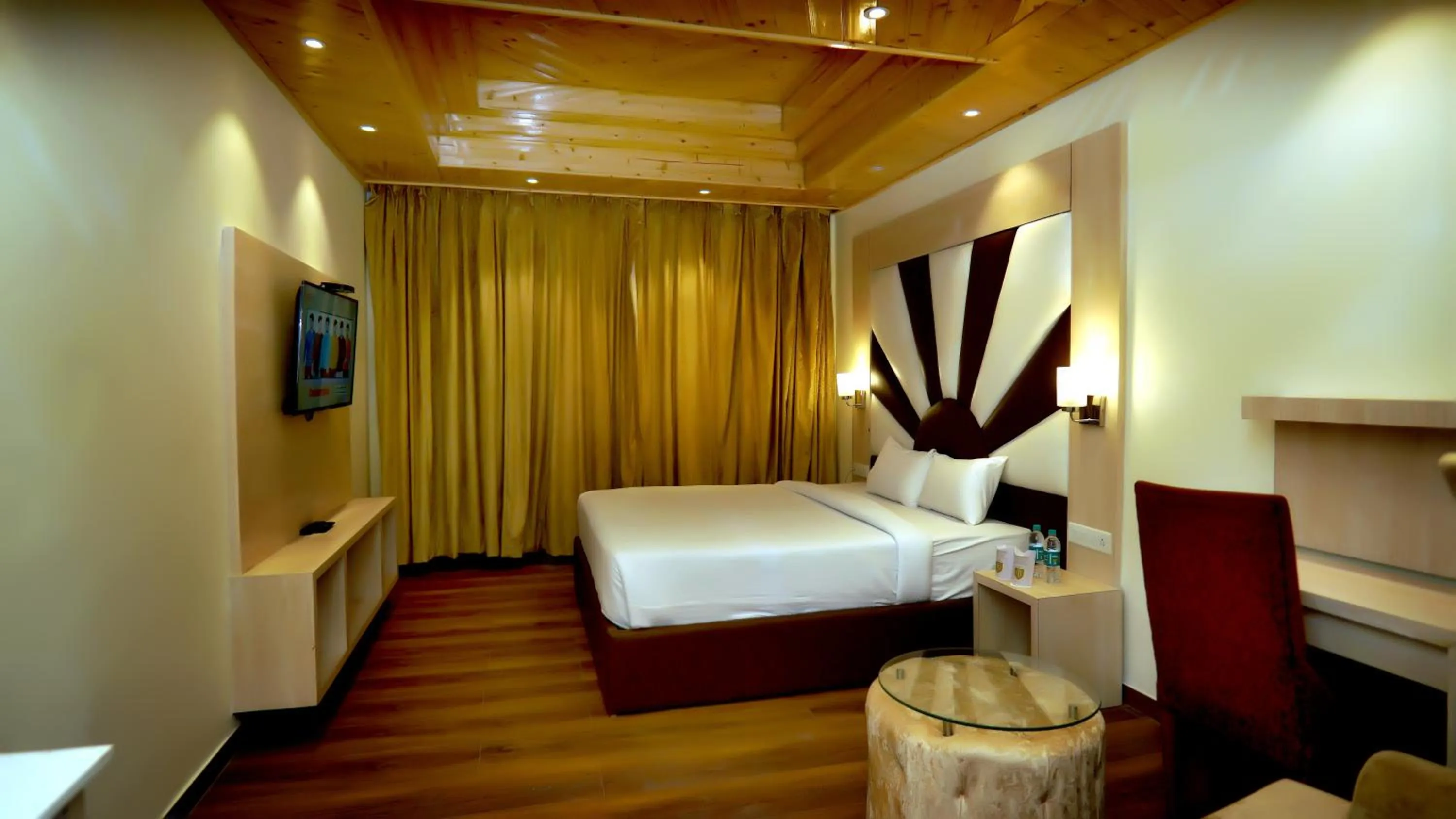 Bed in The Jungle Mountain Retreat