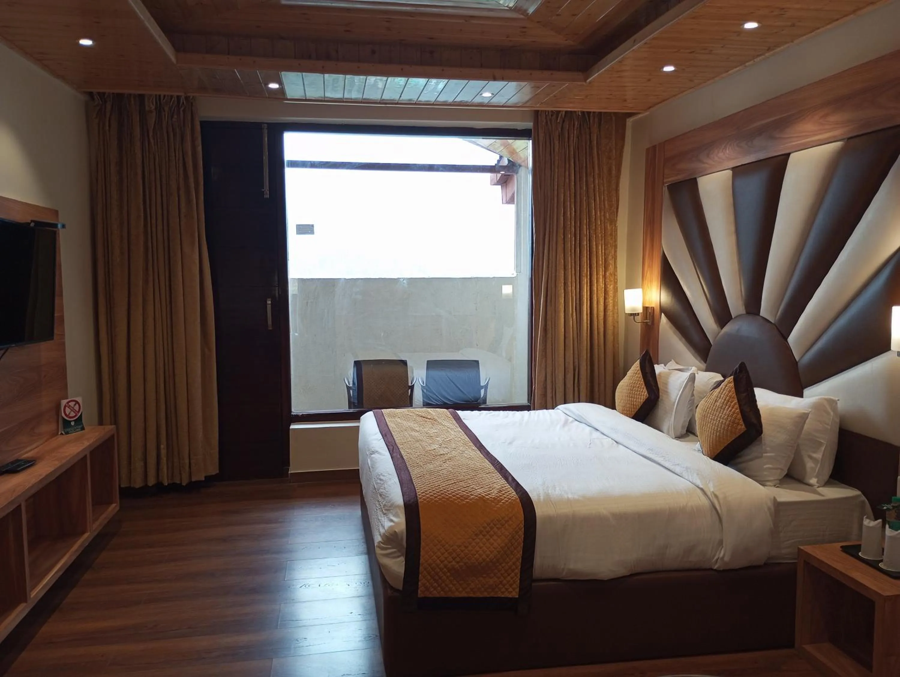 TV and multimedia, Bed in The Jungle Mountain Retreat