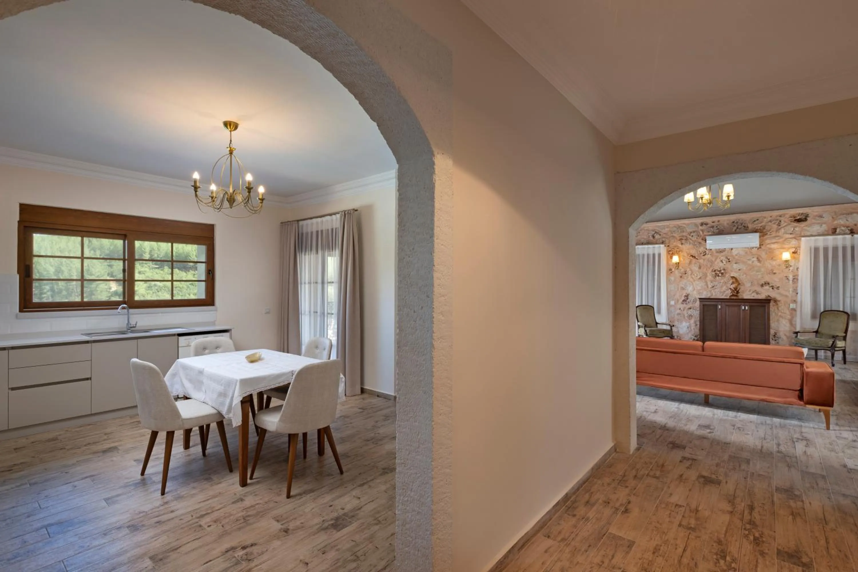 Kitchen or kitchenette in Kairos Hotel