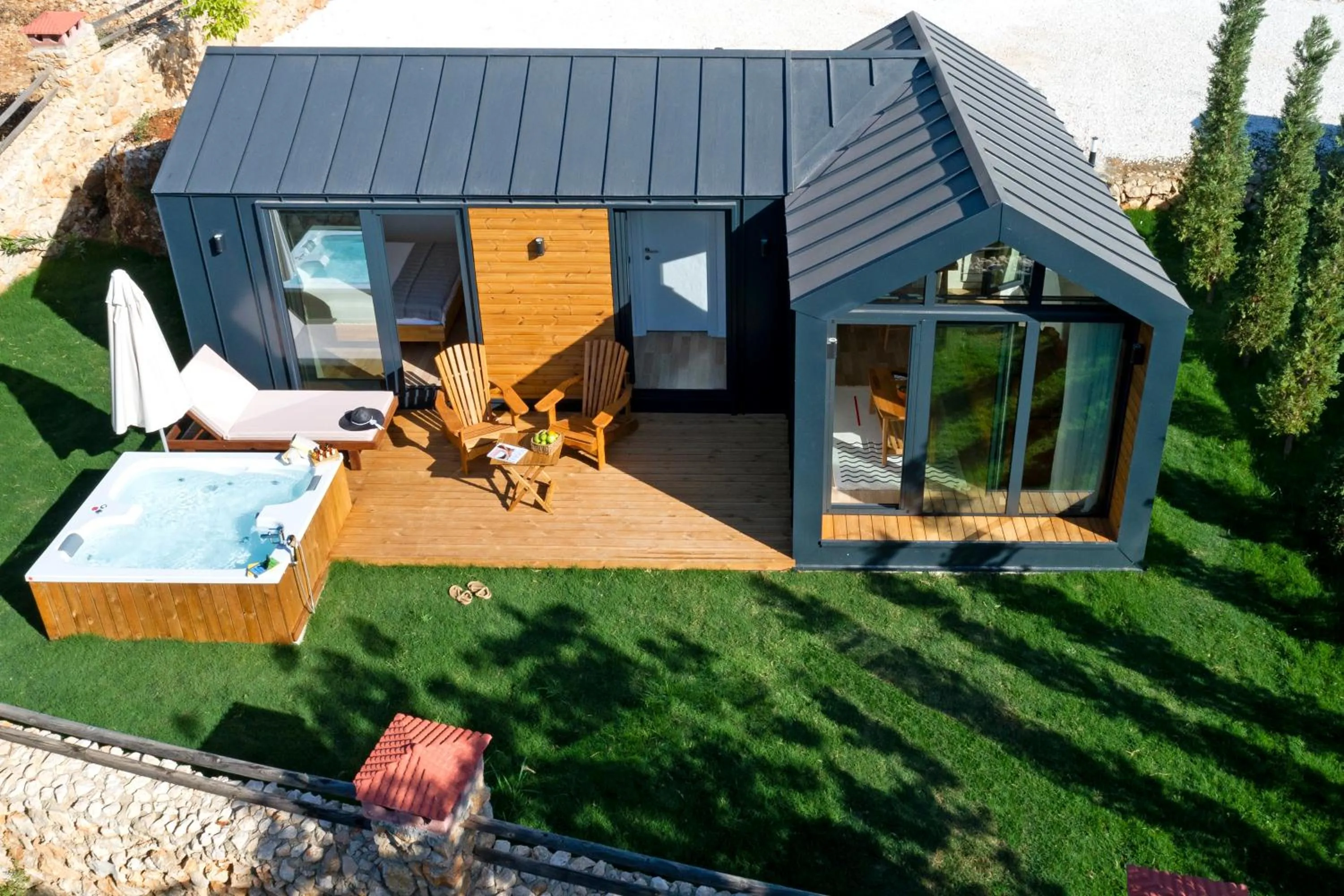 Hot Tub in Kairos Hotel