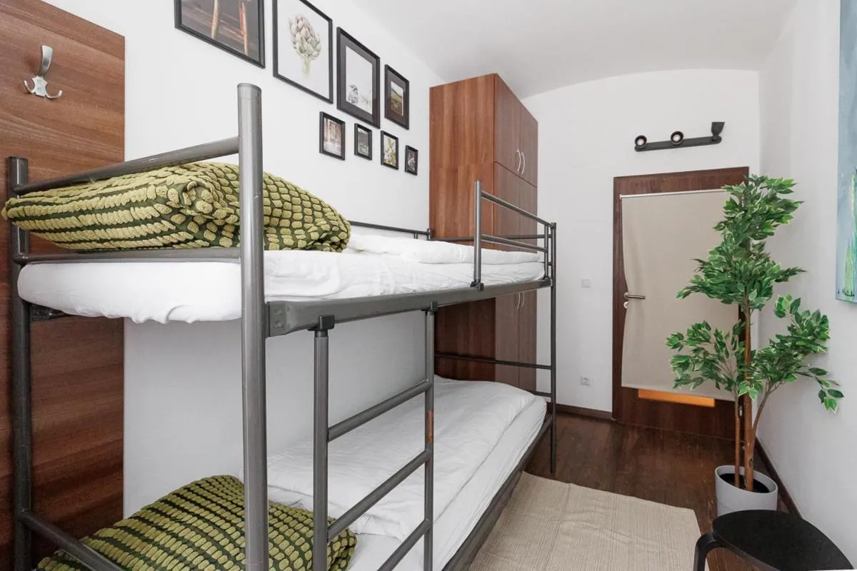 Bed in Vienna City Business Rooms