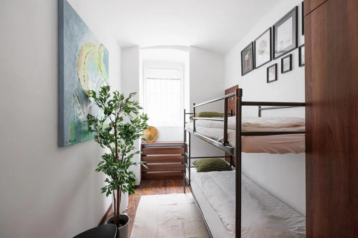 Bed in Vienna City Business Rooms