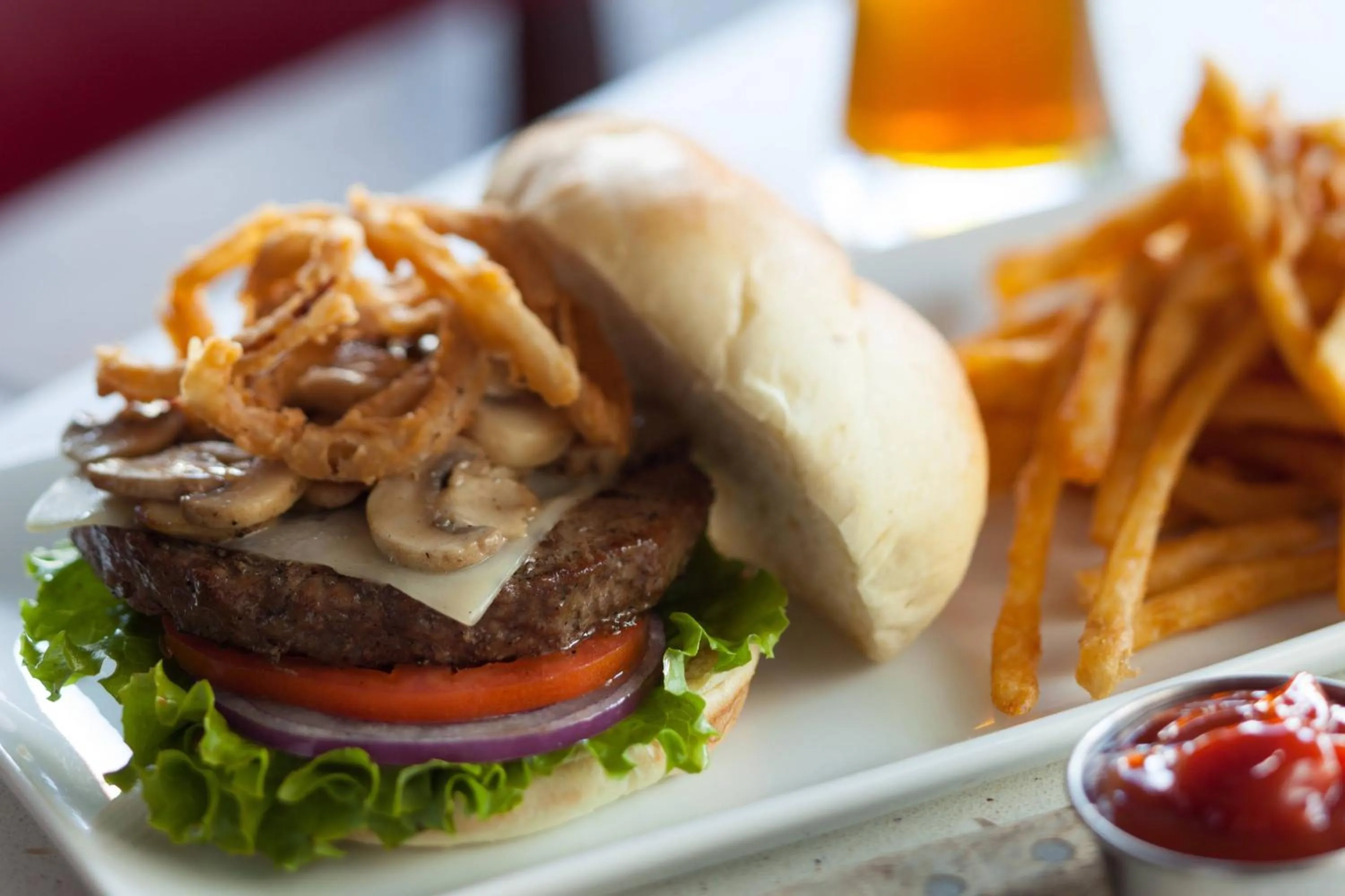 Lounge or bar in Courtyard by Marriott Miami Airport