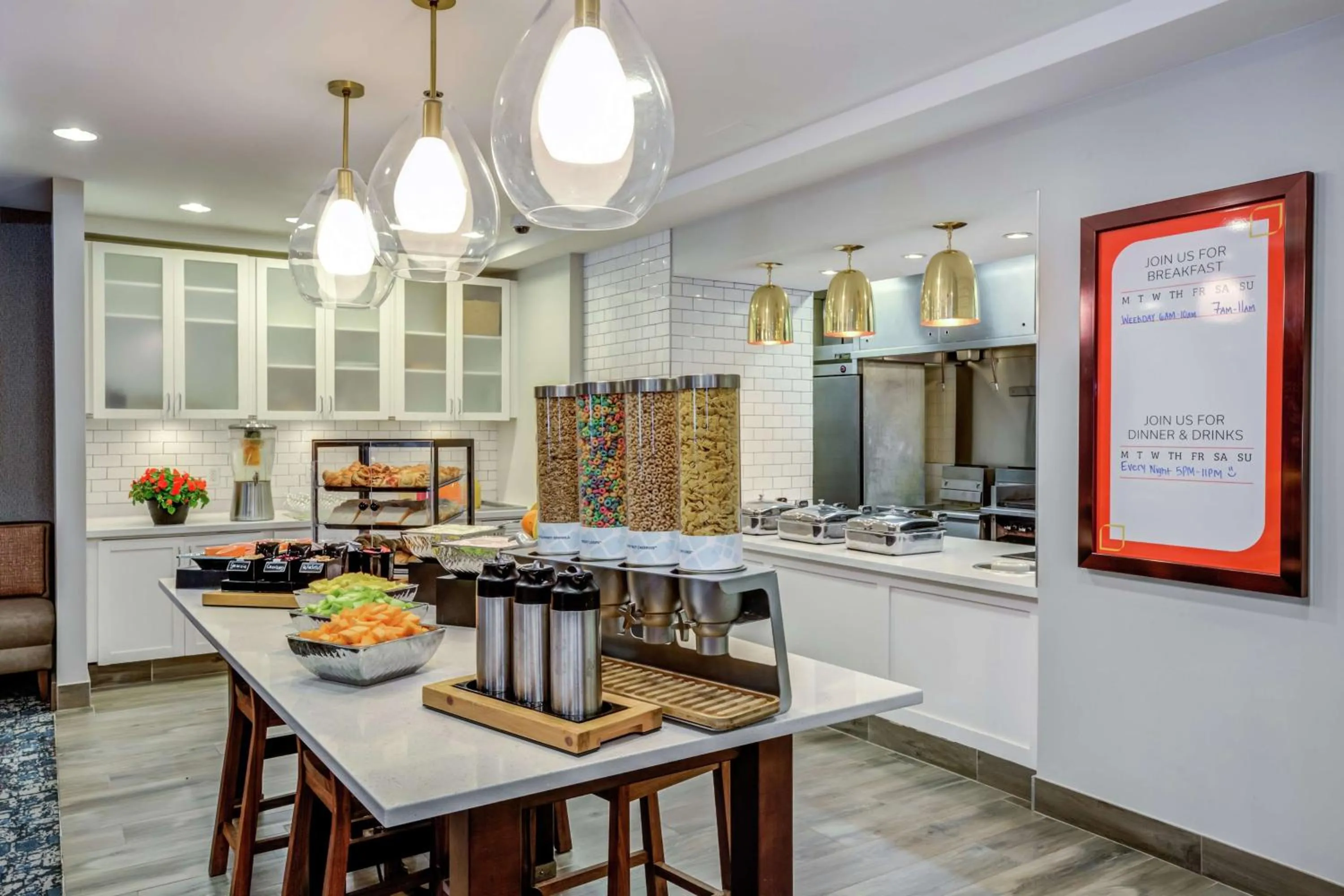 Breakfast in Hilton Garden Inn Boston Waltham