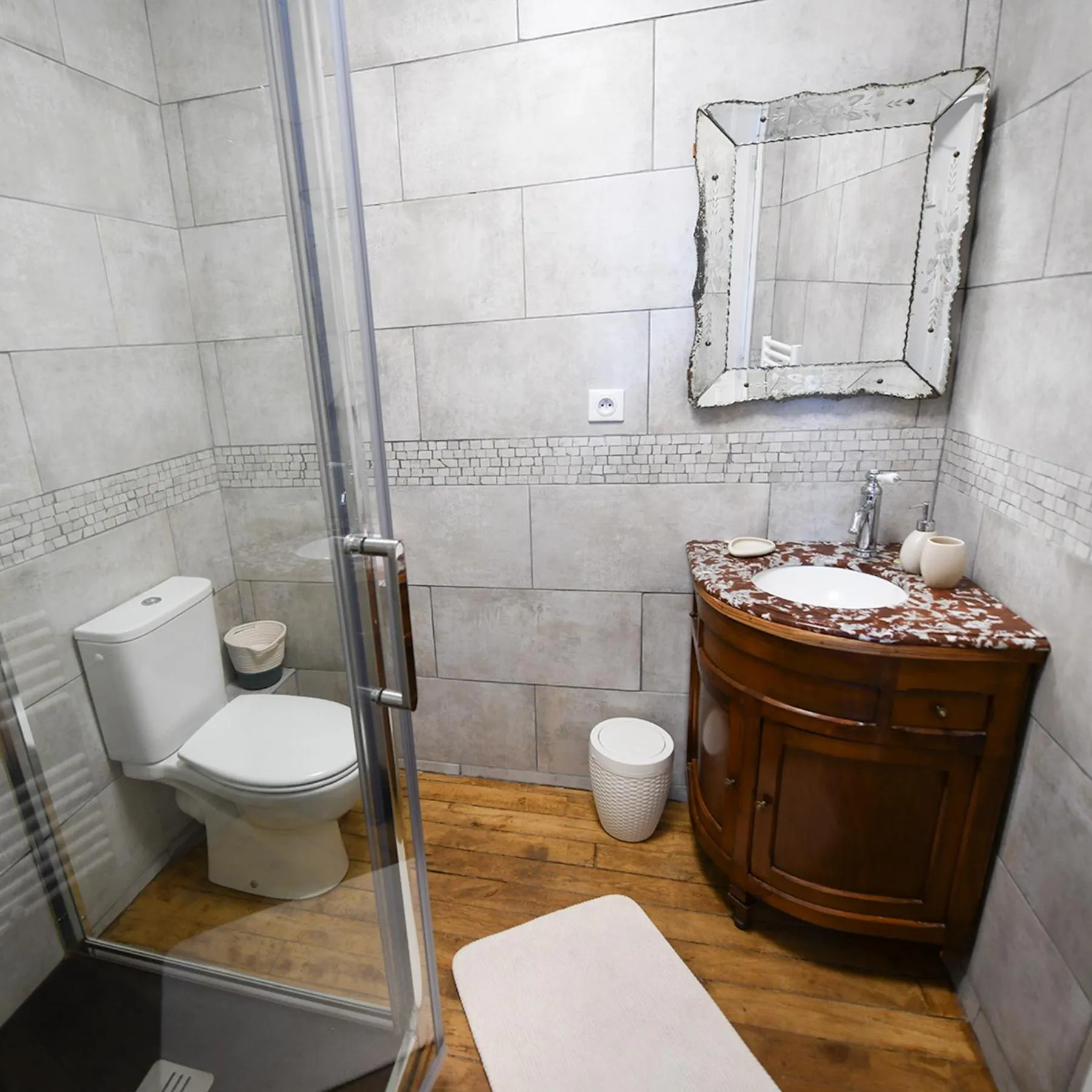 Shower in Pat à Touille