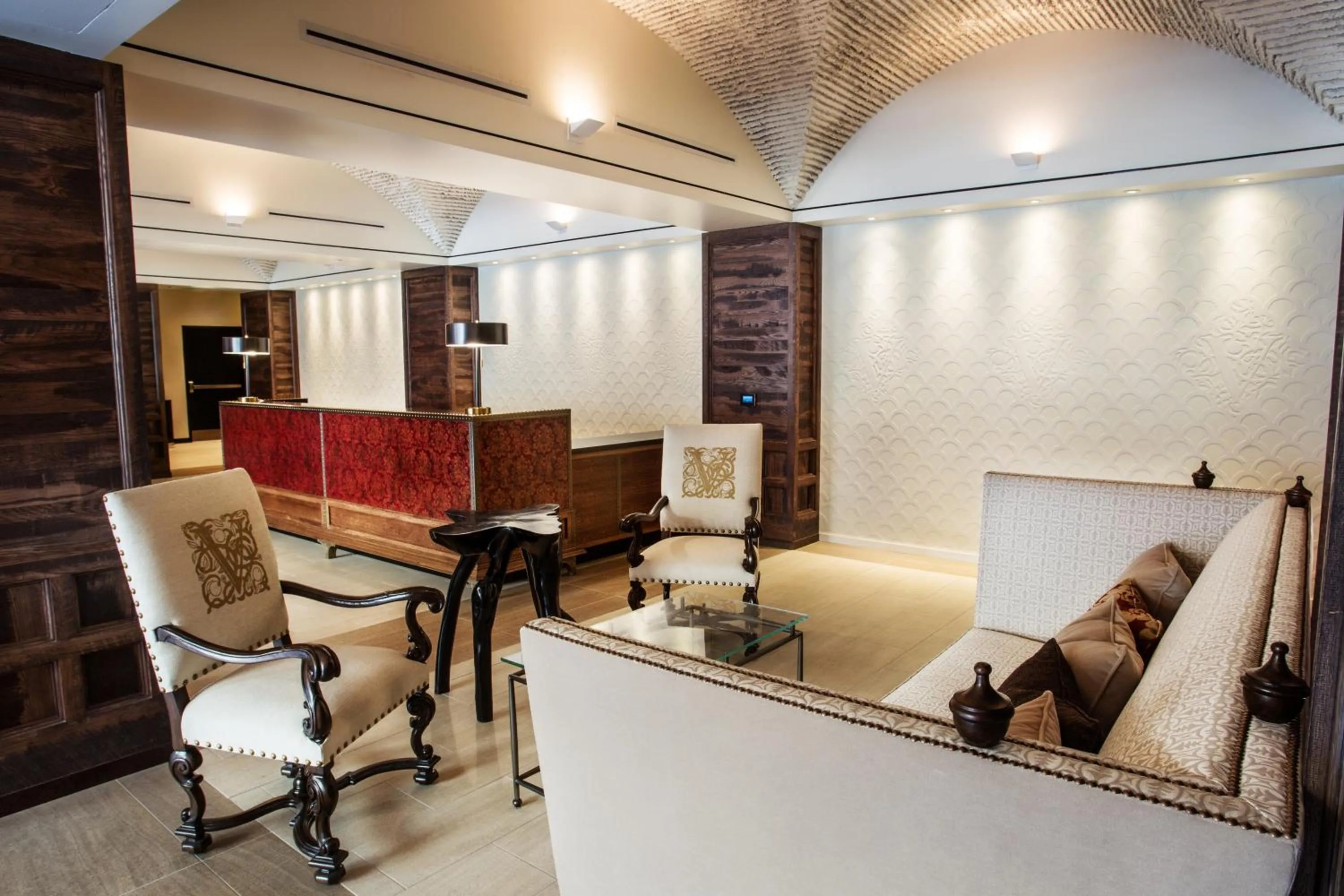 Seating area in Hotel Valencia Santana Row