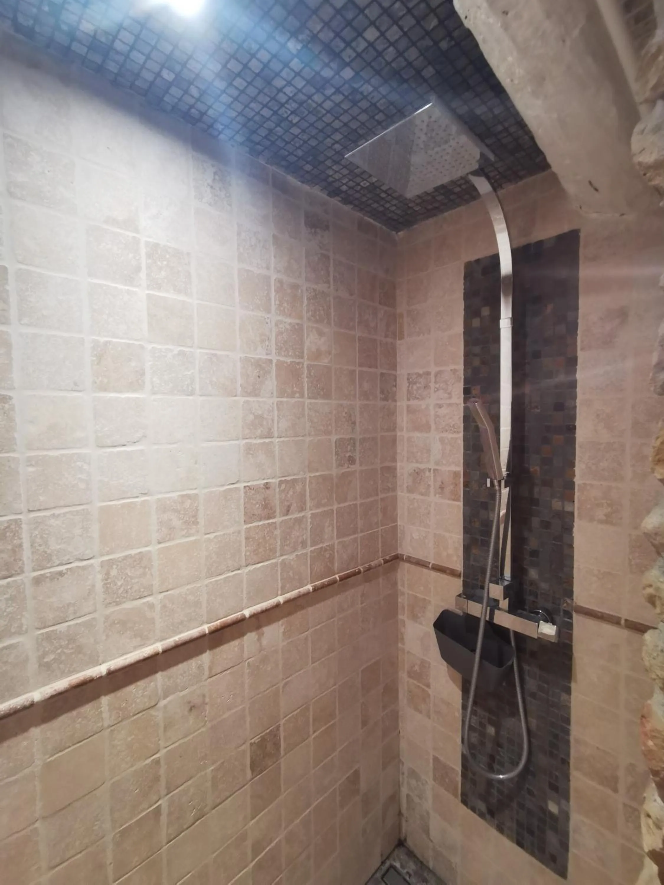 Shower in Residence La Borde