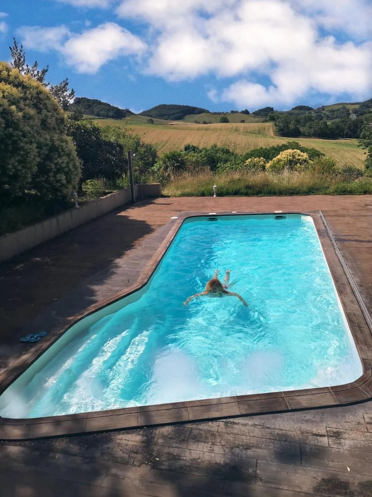 Pool view in Residence La Borde