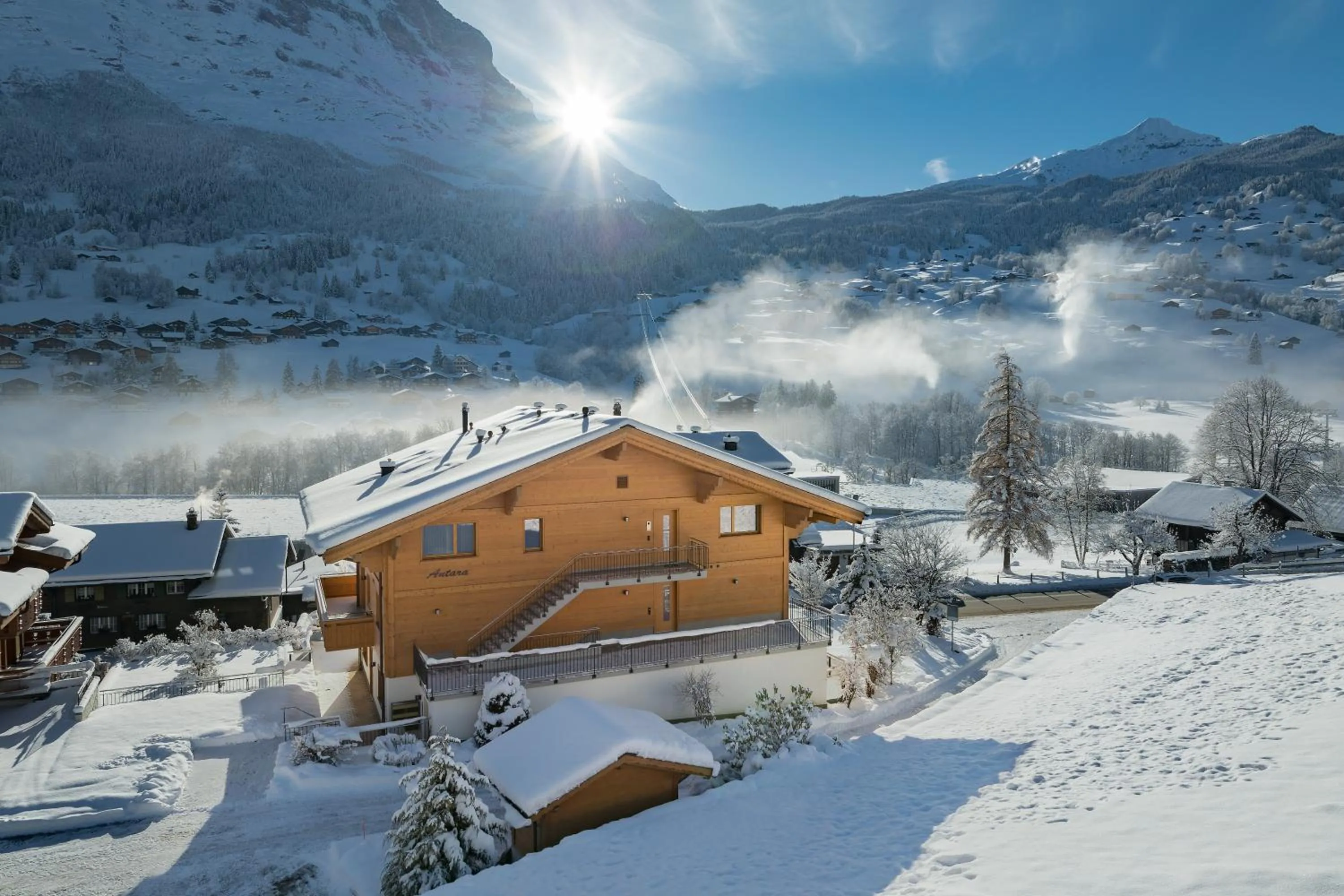 Property building in Chalet Alia and Apartments-Grindelwald by Swiss Hotel Apartments