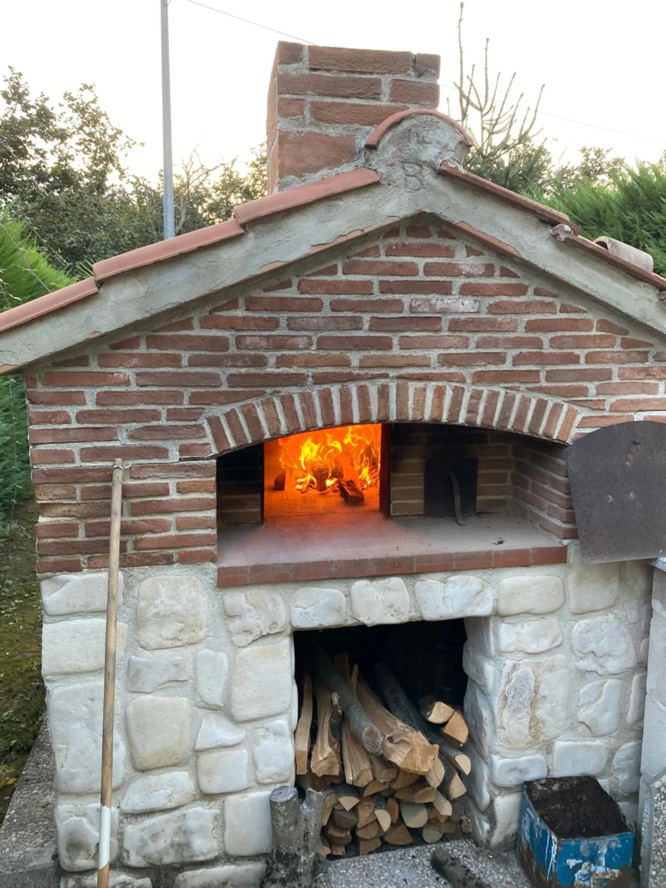BBQ facilities in Santa Maria Apartments