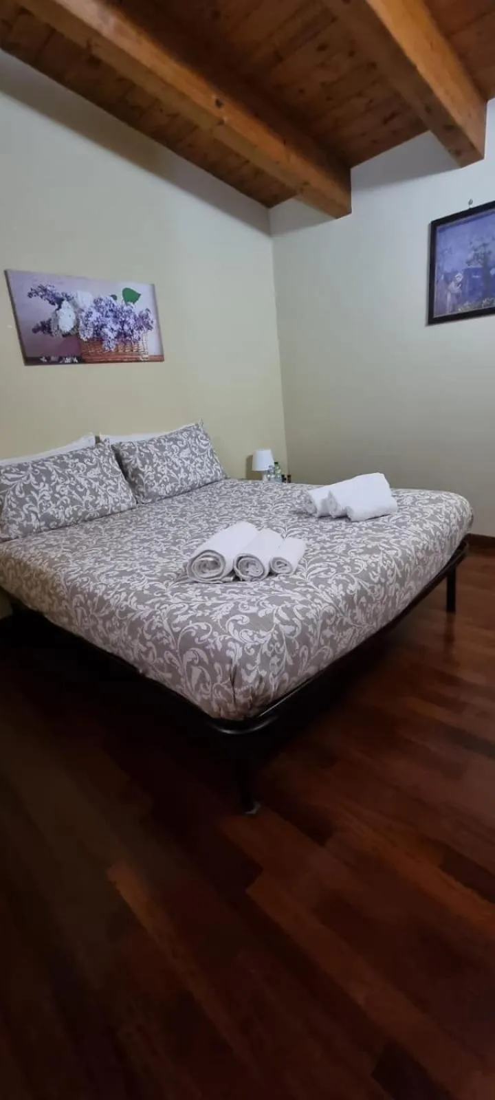 Bedroom, Bed in Santa Maria Apartments