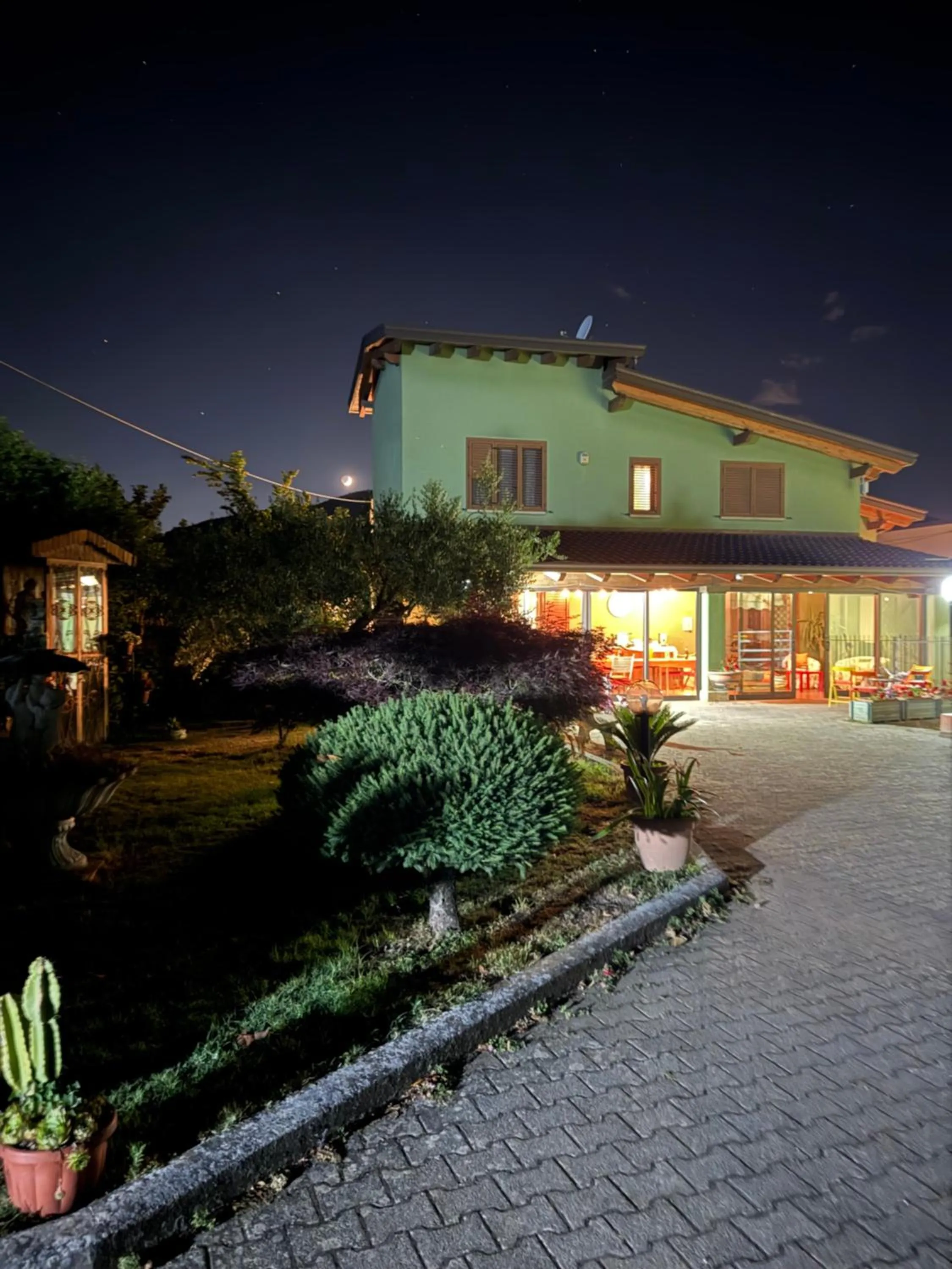 Night in Santa Maria Apartments