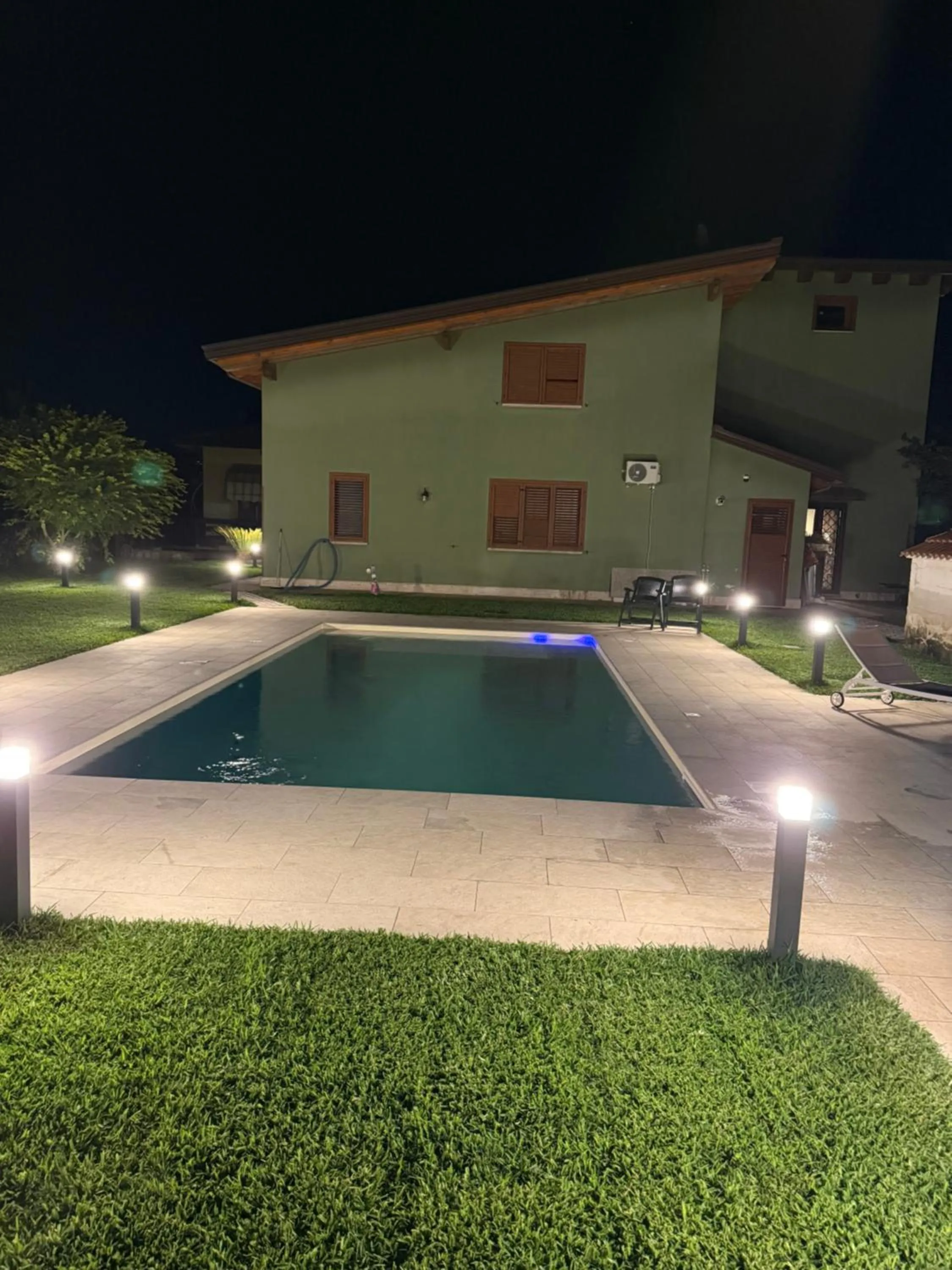 Swimming pool in Santa Maria Apartments