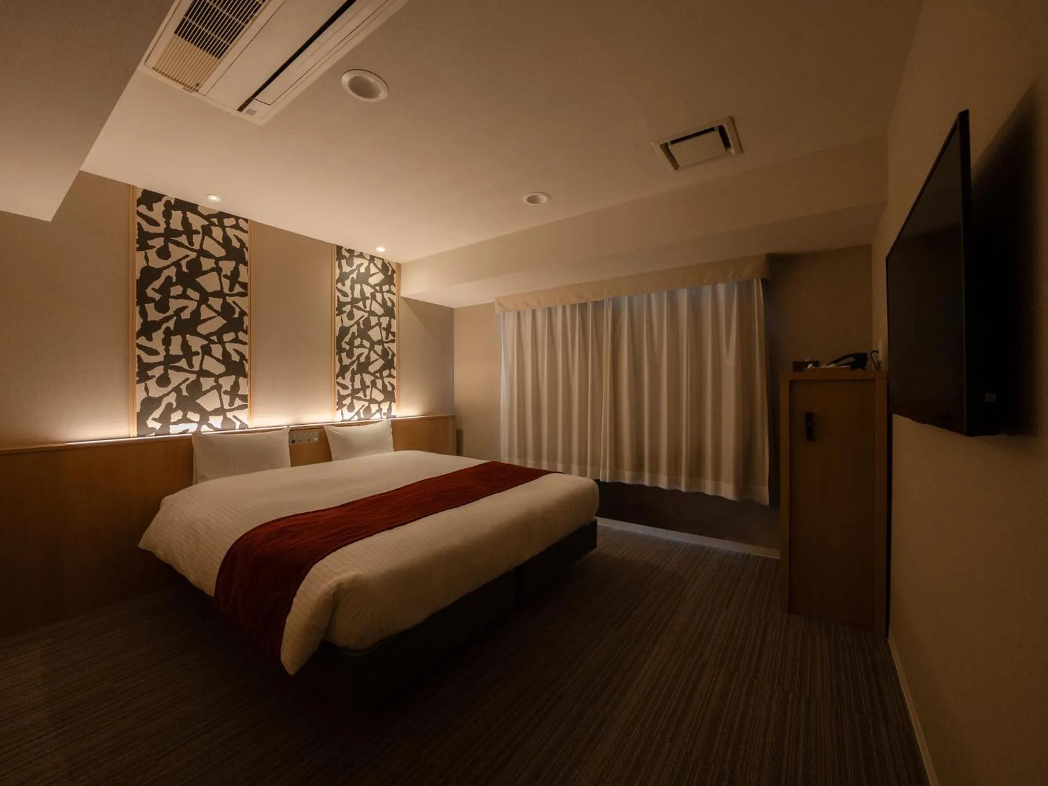 Photo of the whole room, Bed in Hotel SUI Kyoto Kiyomizu