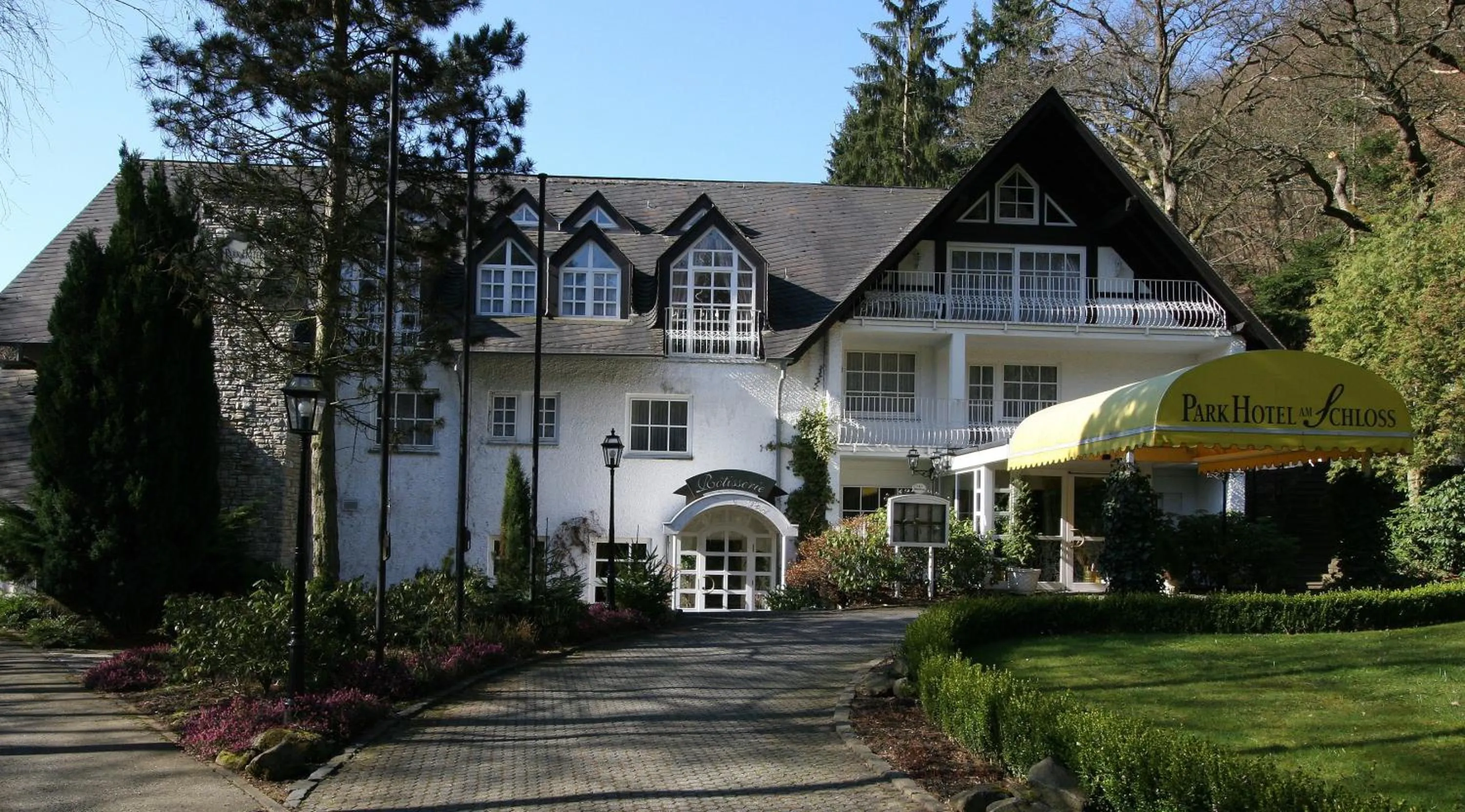 Property building in Park Hotel am Schloss