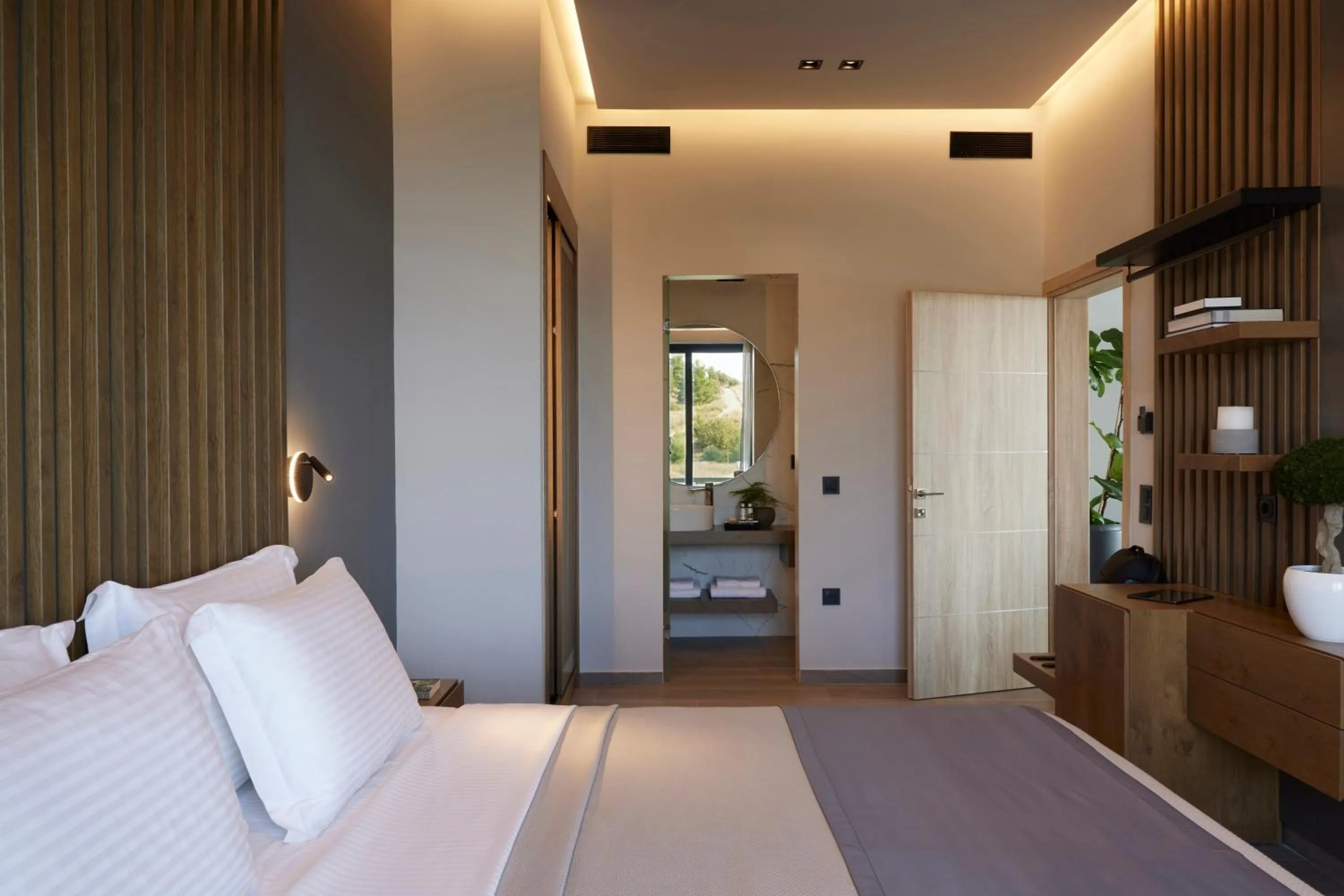 Bed in Villa OMNIA - Luxury Bound on Earth