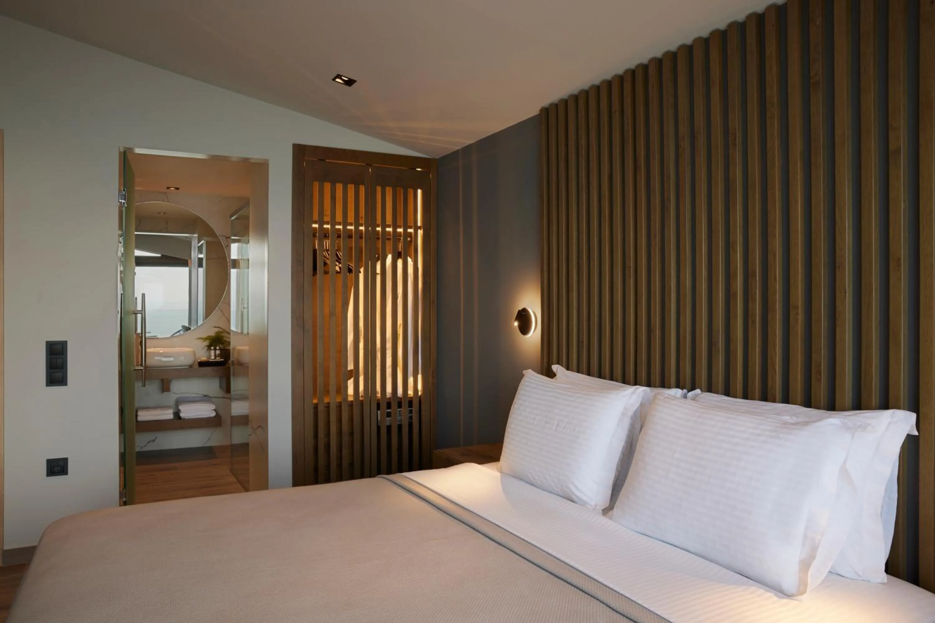 Bed in Villa OMNIA - Luxury Bound on Earth