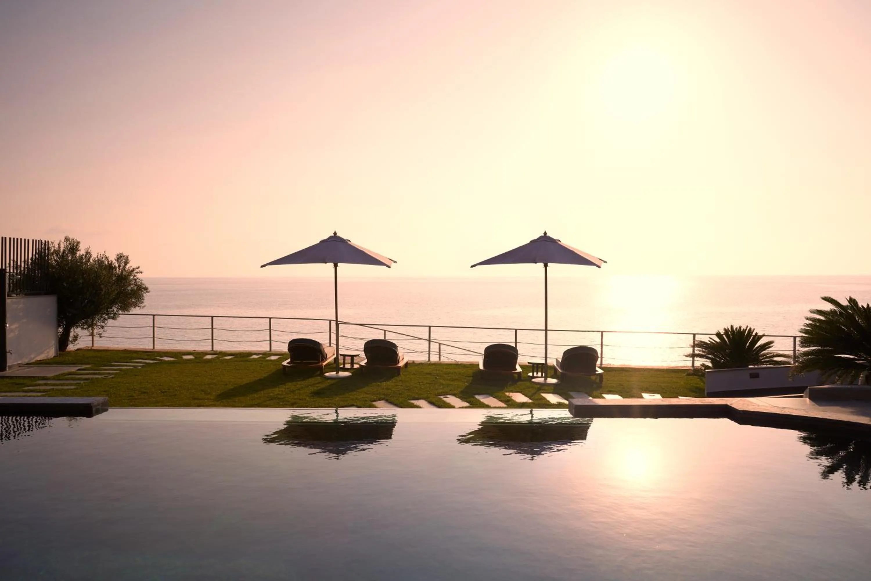 Patio in Villa OMNIA - Luxury Bound on Earth