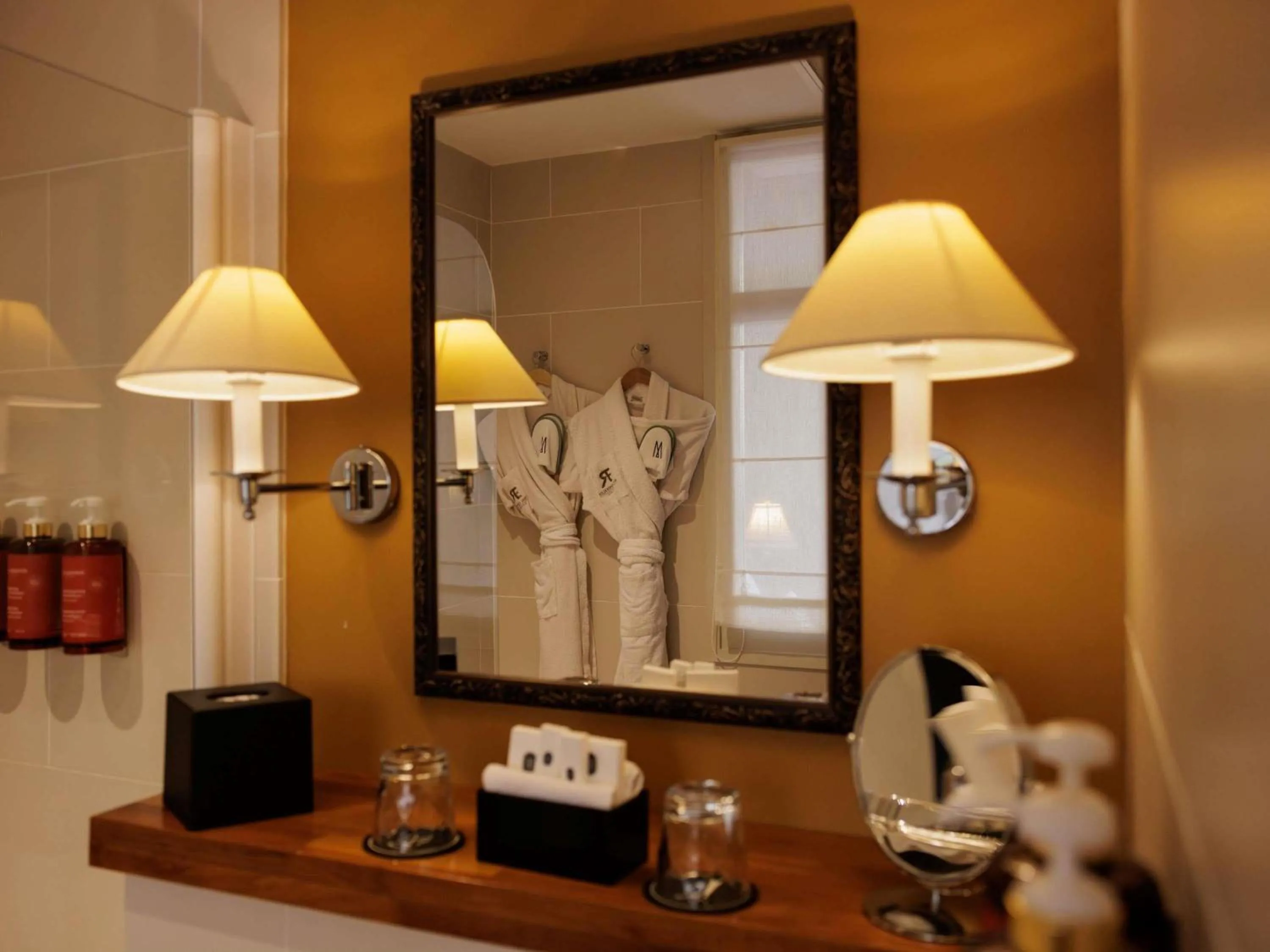 Bedroom in Royal Emeraude Hotel Dinard - MGallery Collection