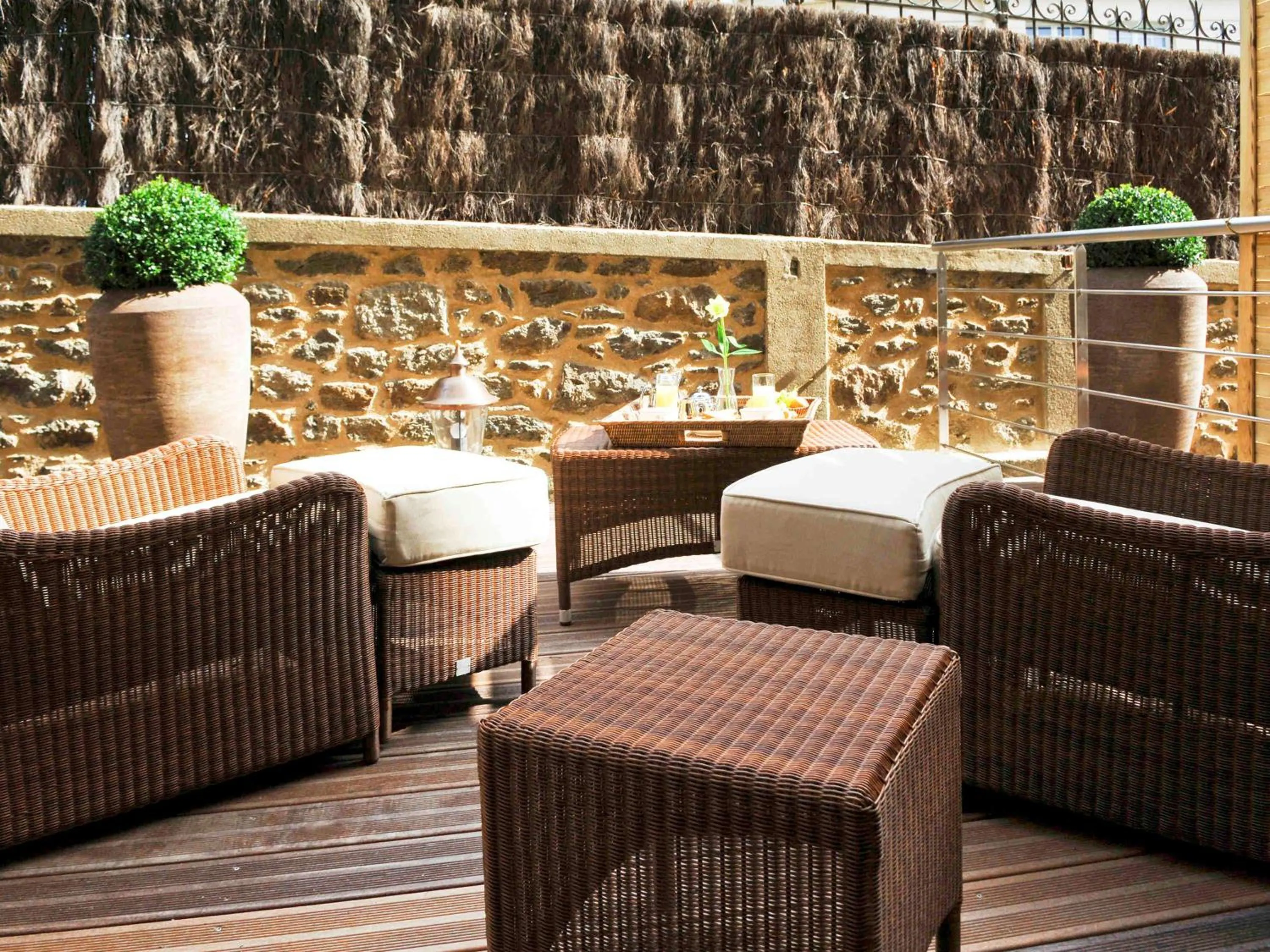 Photo of the whole room in Royal Emeraude Hotel Dinard - MGallery Collection