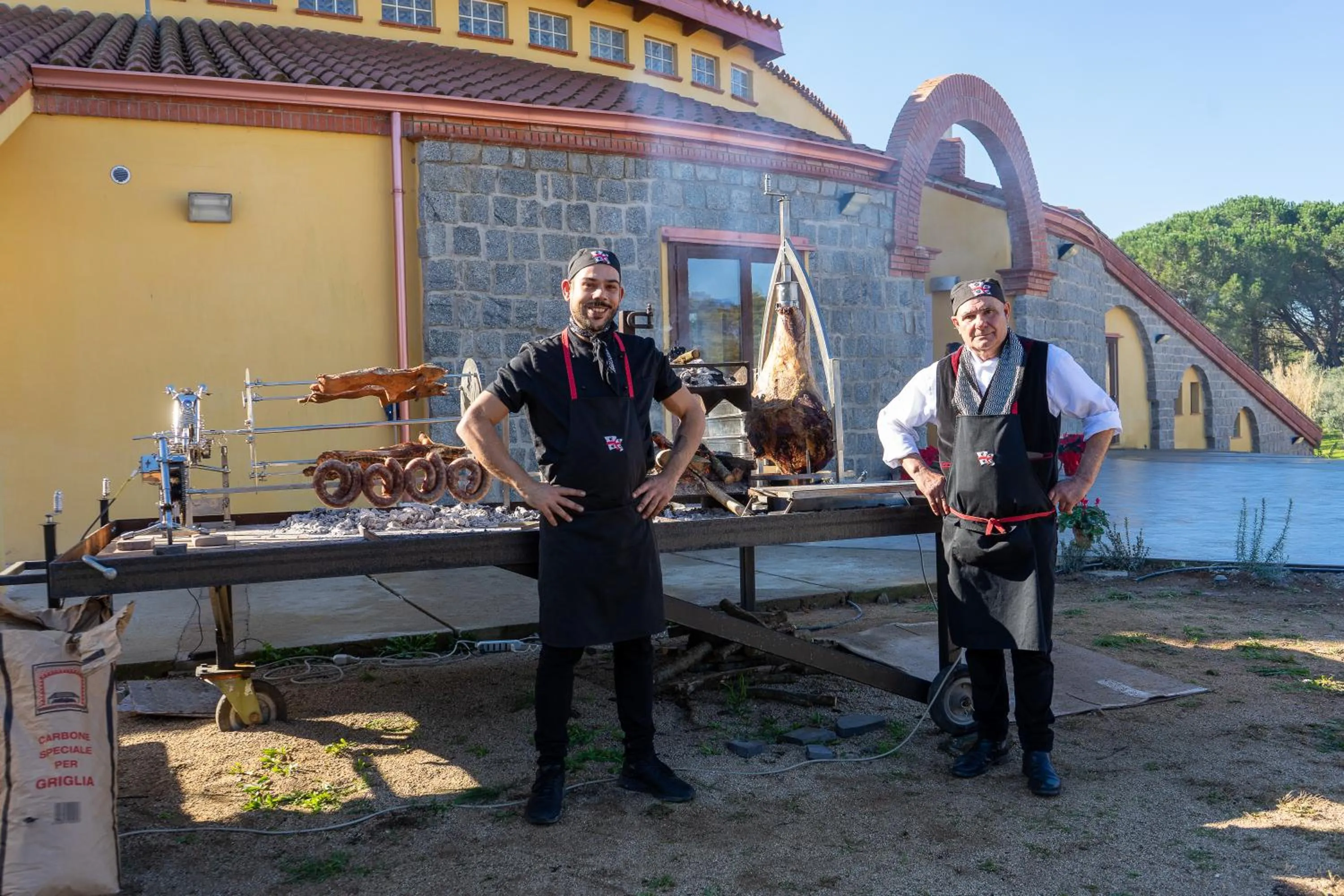 Restaurant/places to eat in S'ena Hotel