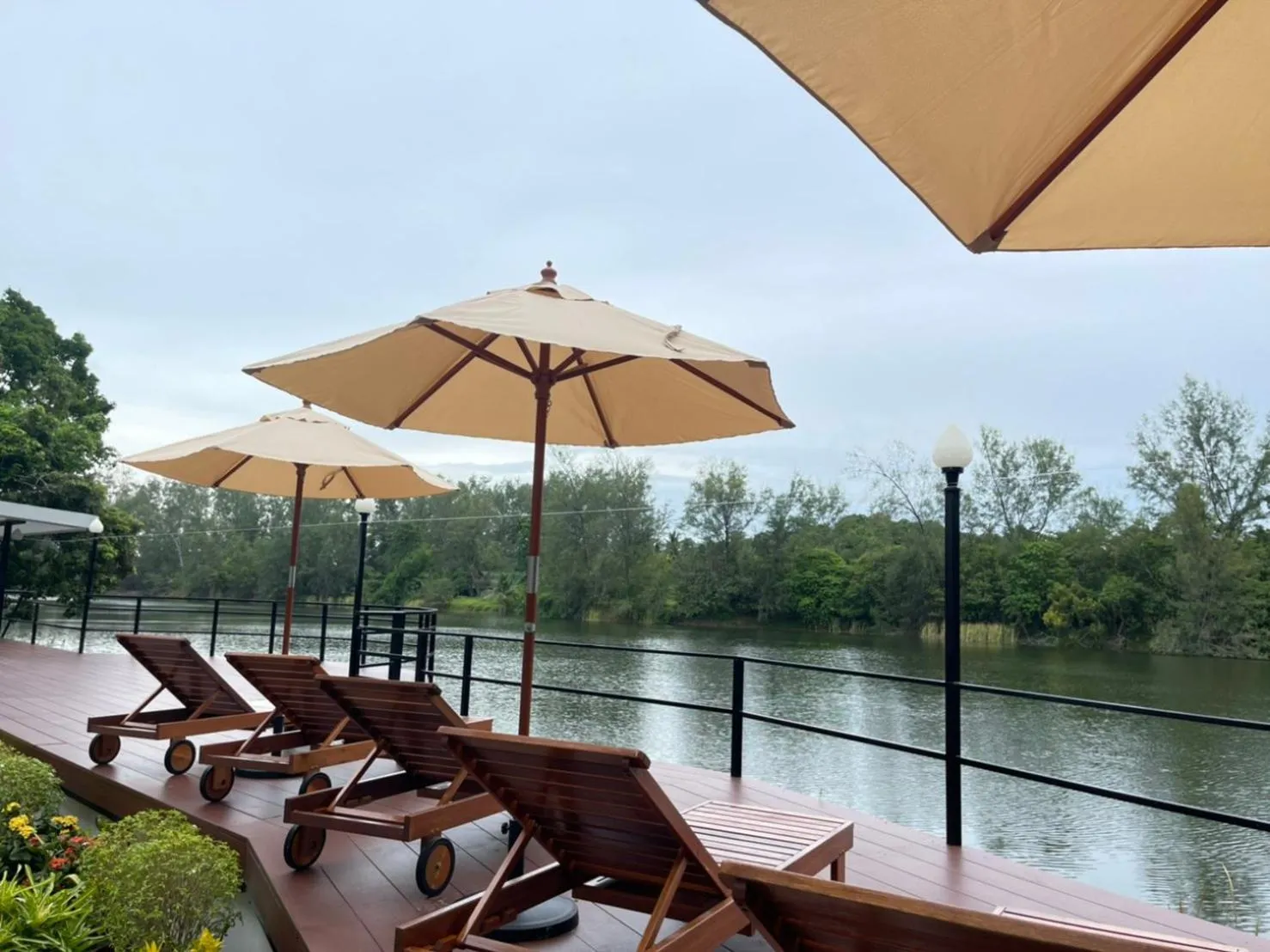 Balcony/Terrace in Pure Laguna Residence by Nice Sea Resort
