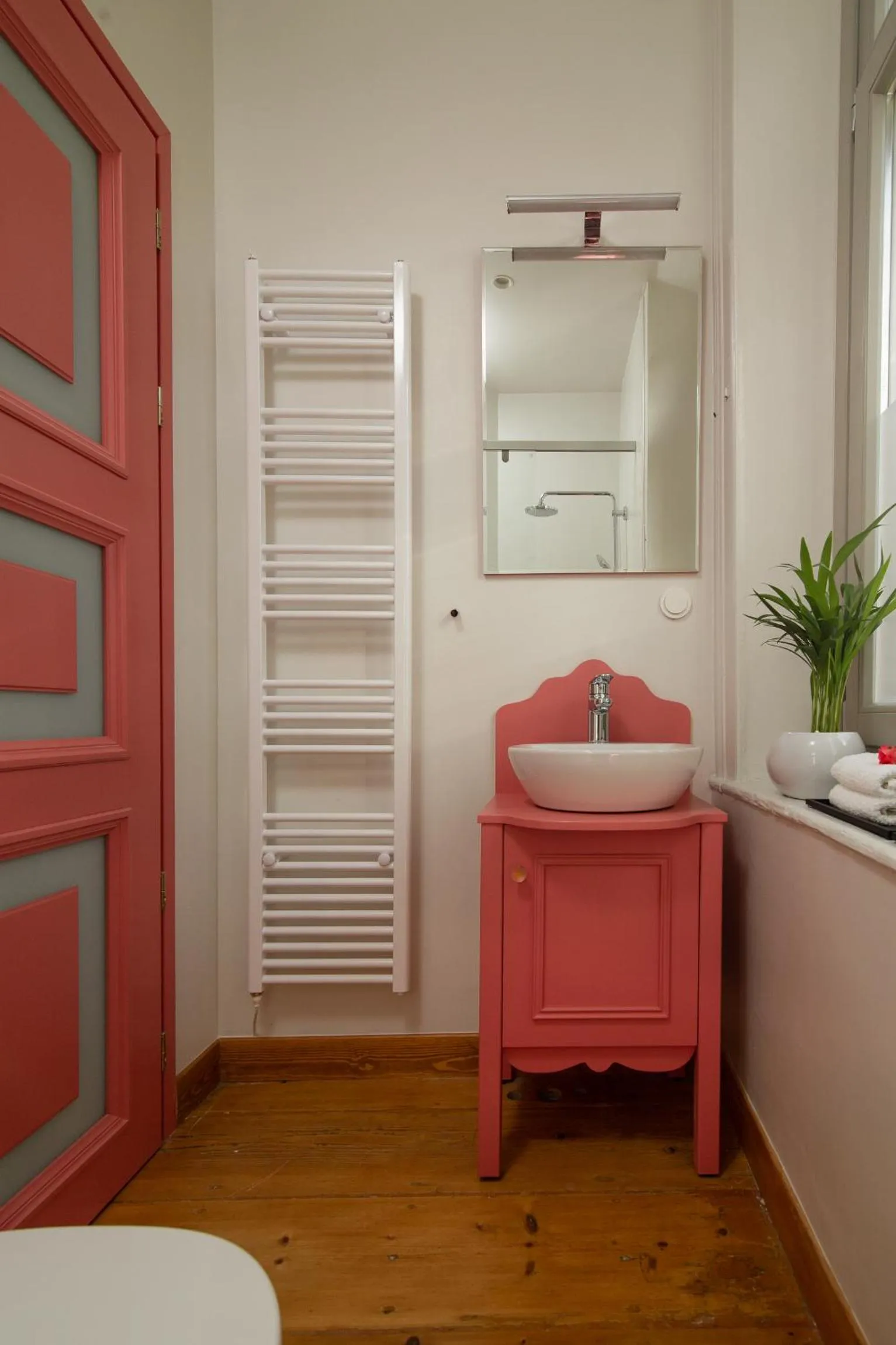 Bathroom, Bed in Eressian Hotel & Hammam Spa