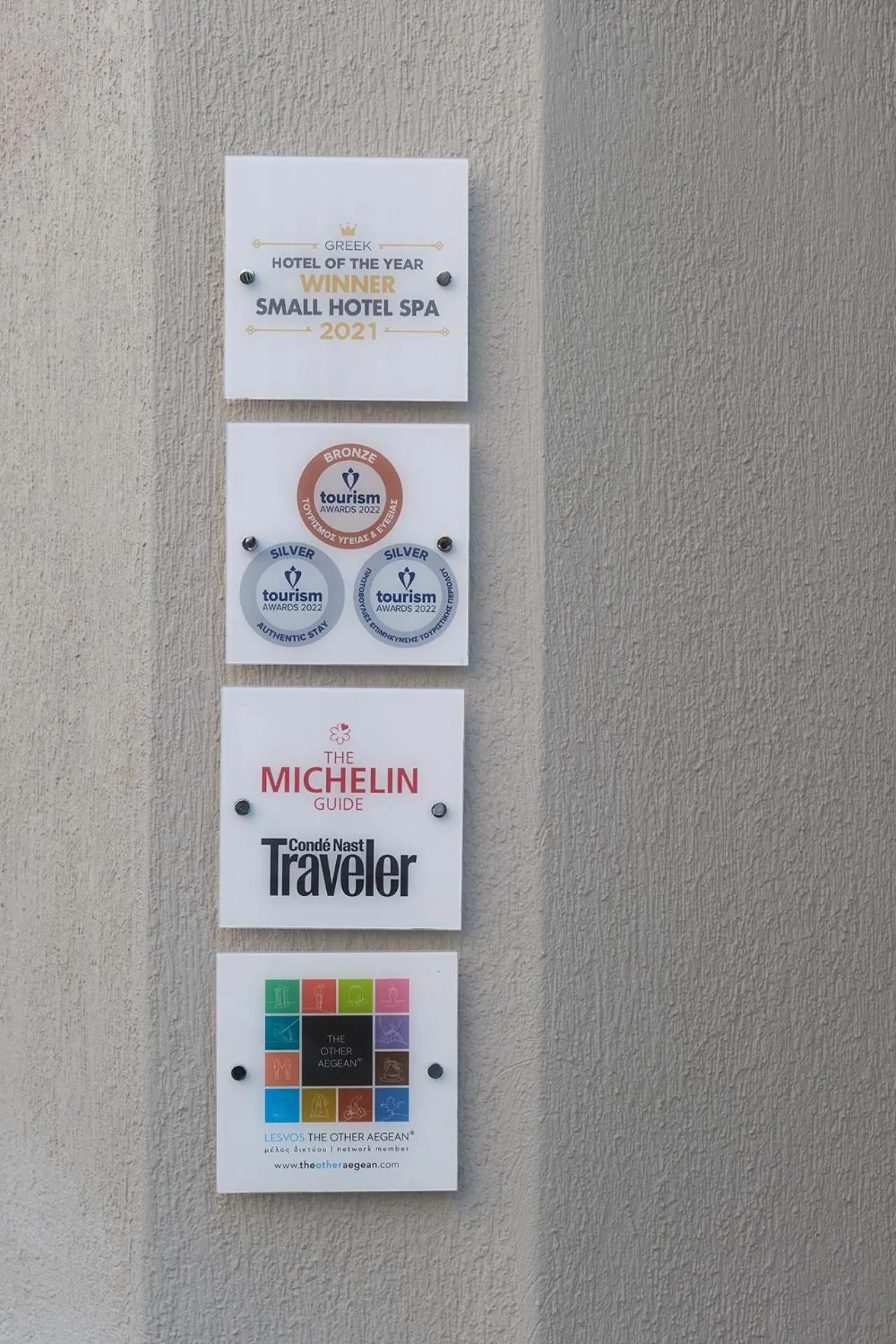 Logo/Certificate/Sign in Eressian Hotel & Hammam Spa