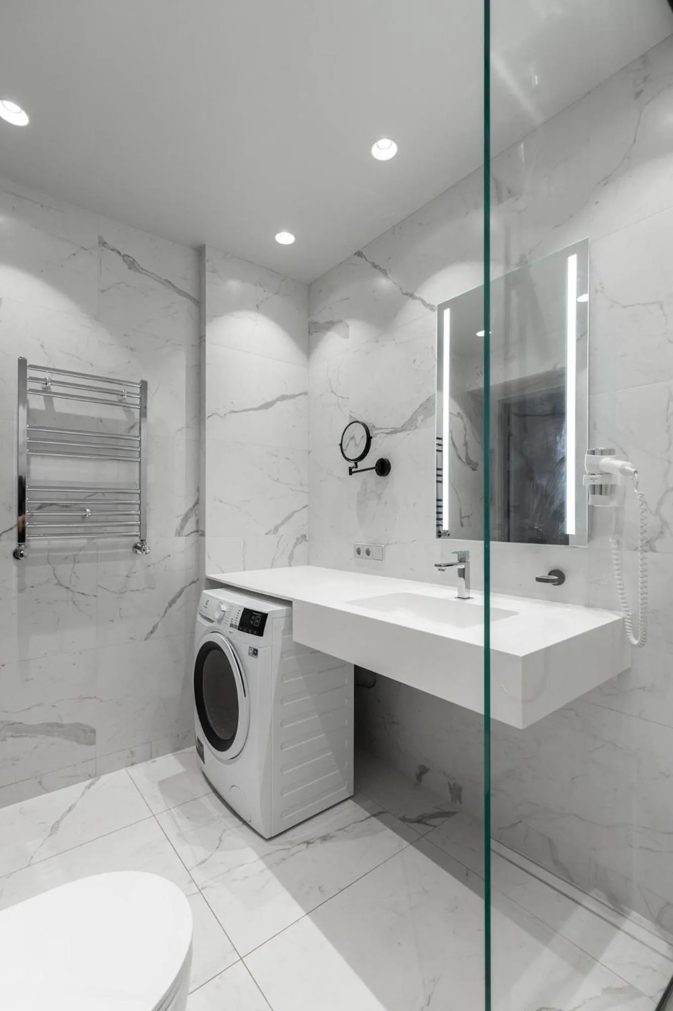 Roze Republikas Apartments