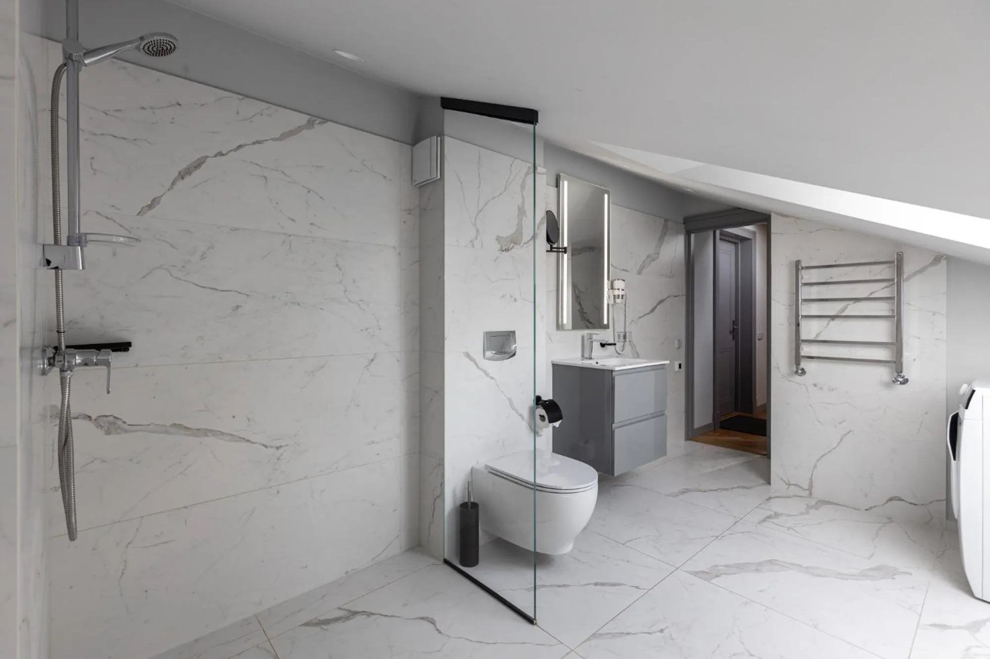 Roze Republikas Apartments