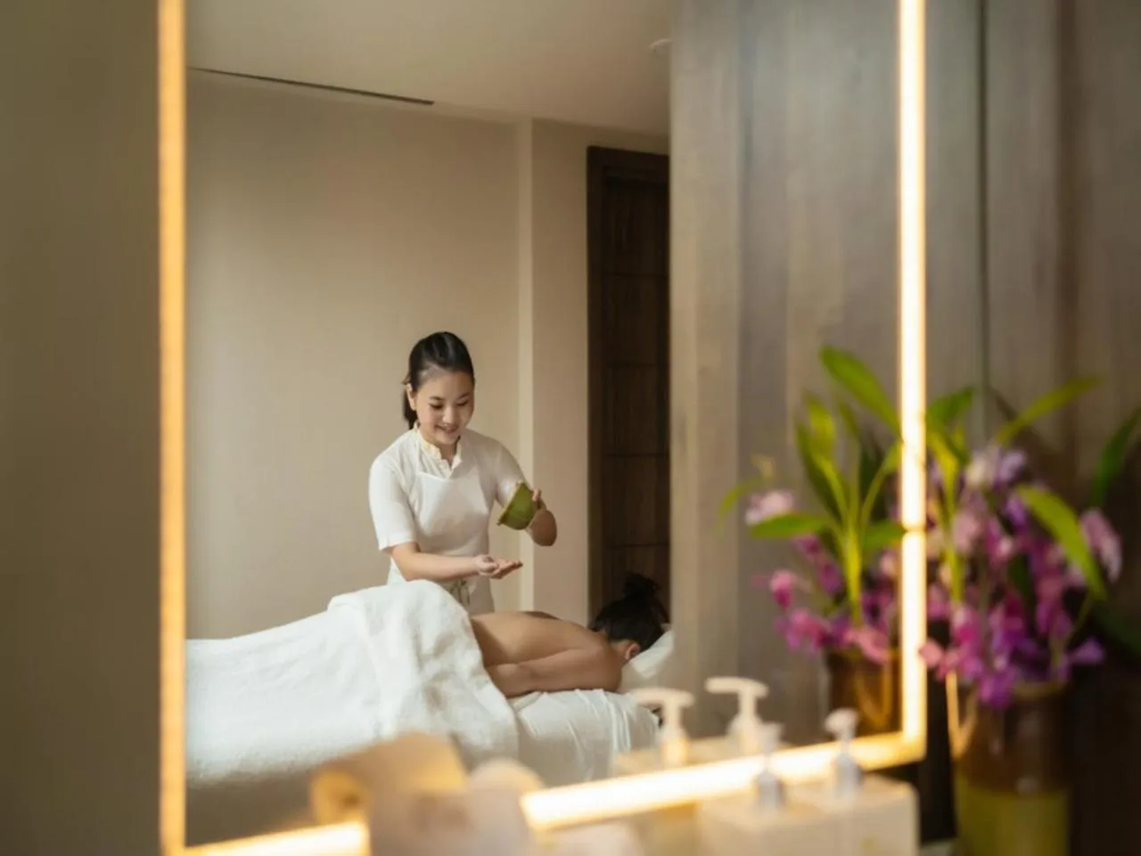 Massage in Vivanta Bhubaneswar DN Square