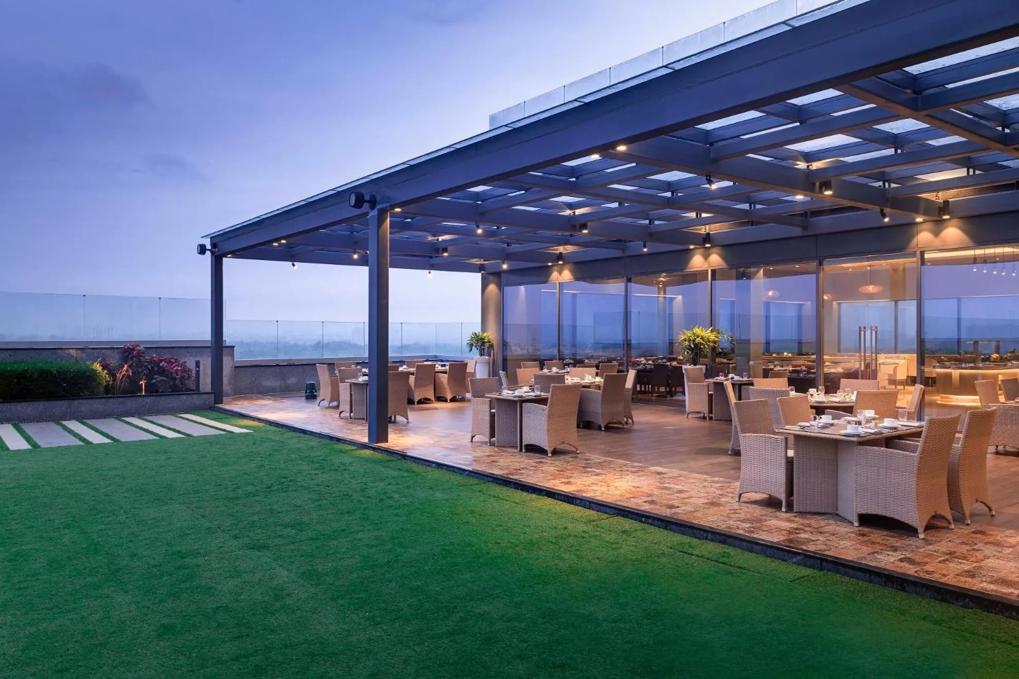 Restaurant/places to eat in Vivanta Bhubaneswar DN Square