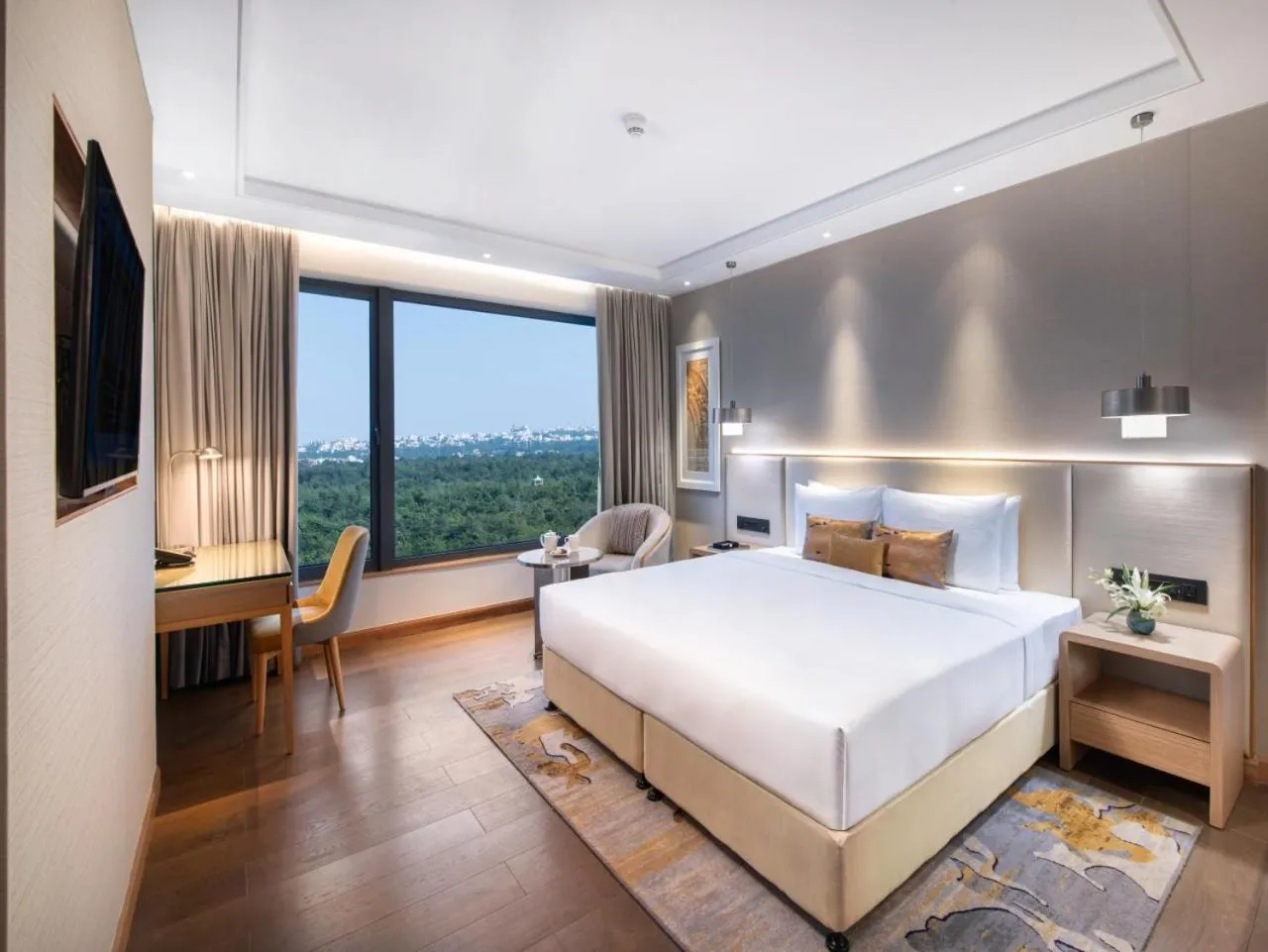 Guests, Bed in Vivanta Bhubaneswar DN Square