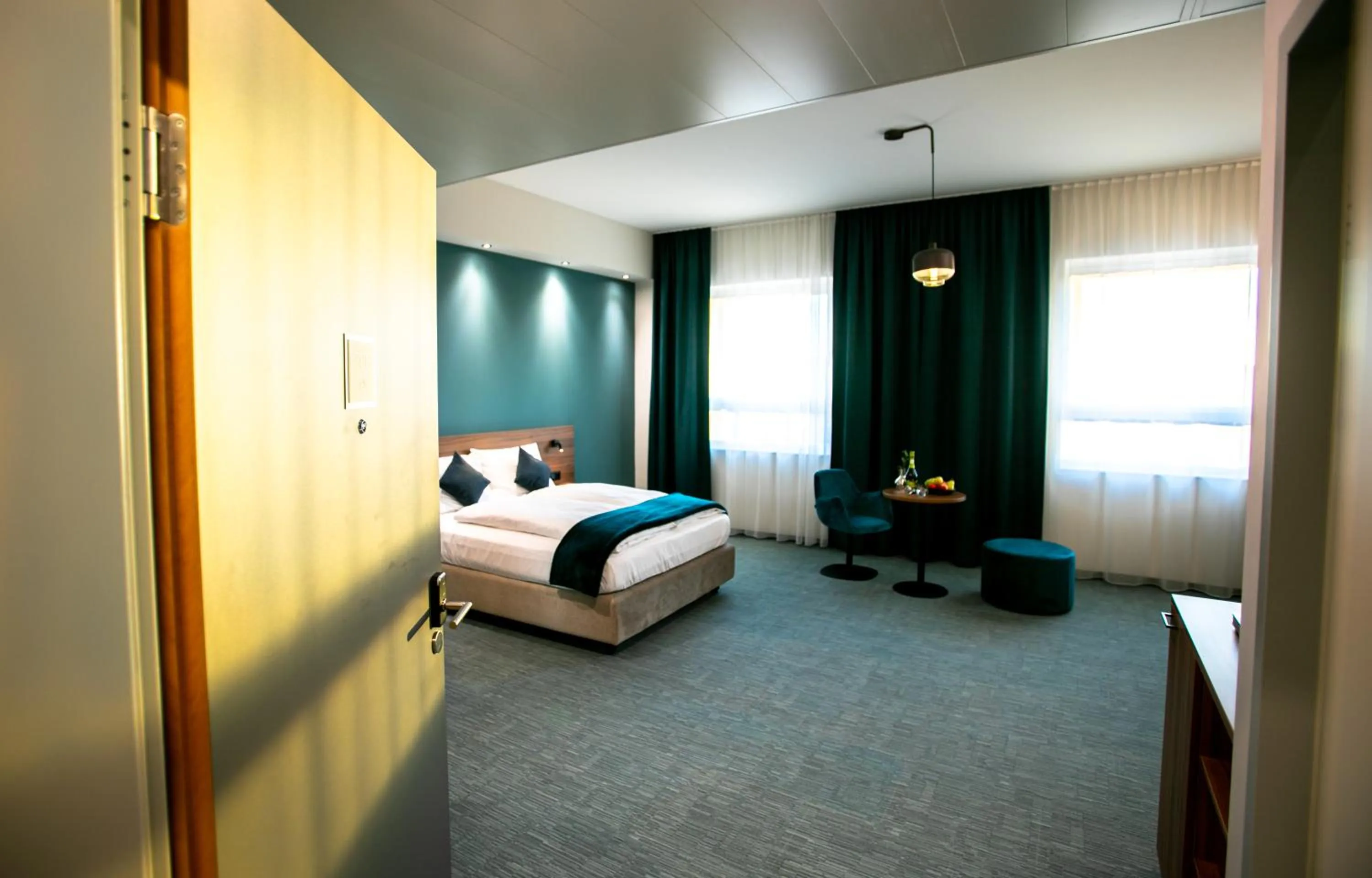 Photo of the whole room, Bed in Hotel Das Zeit