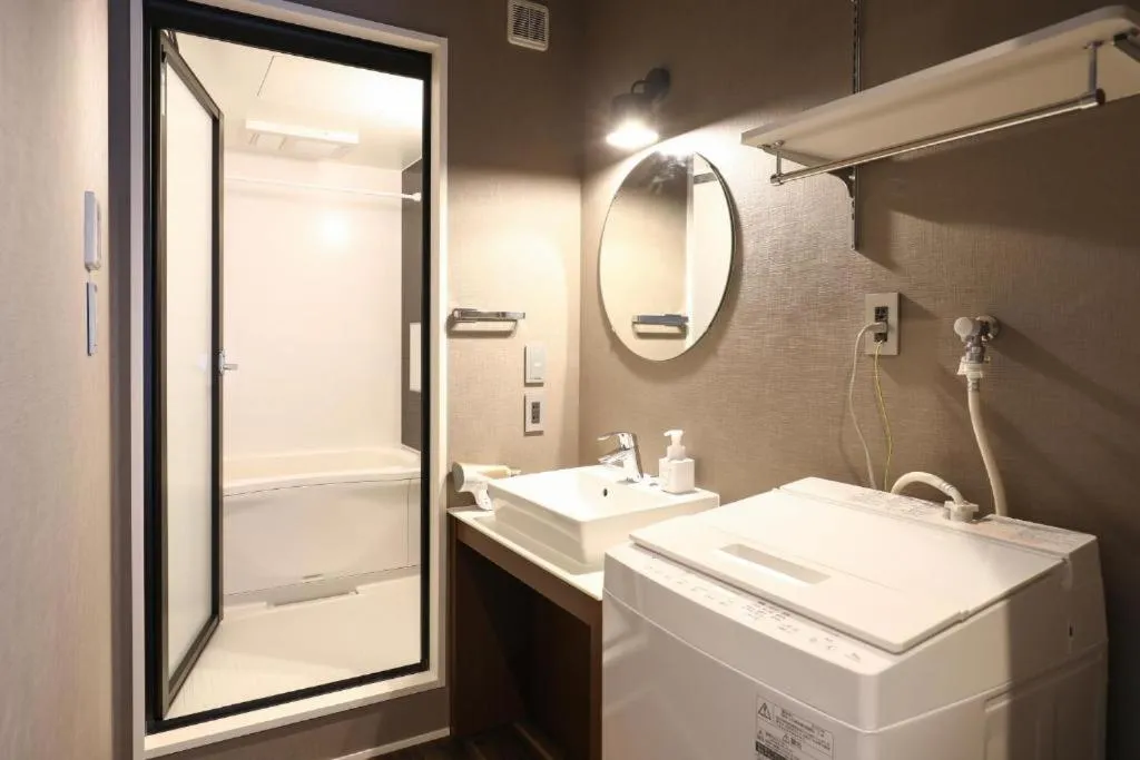 Shower in GRAND BASE Hakataminami