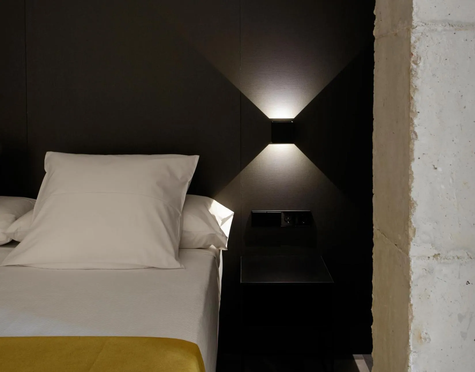 Decorative detail, Bed in Fetén