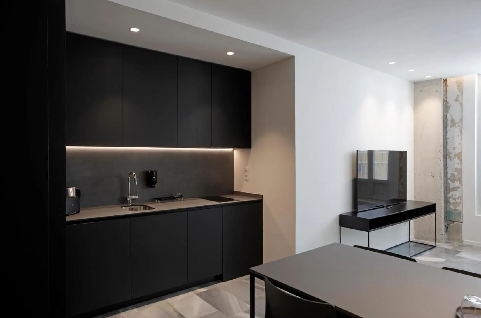 TV and multimedia in Fetén