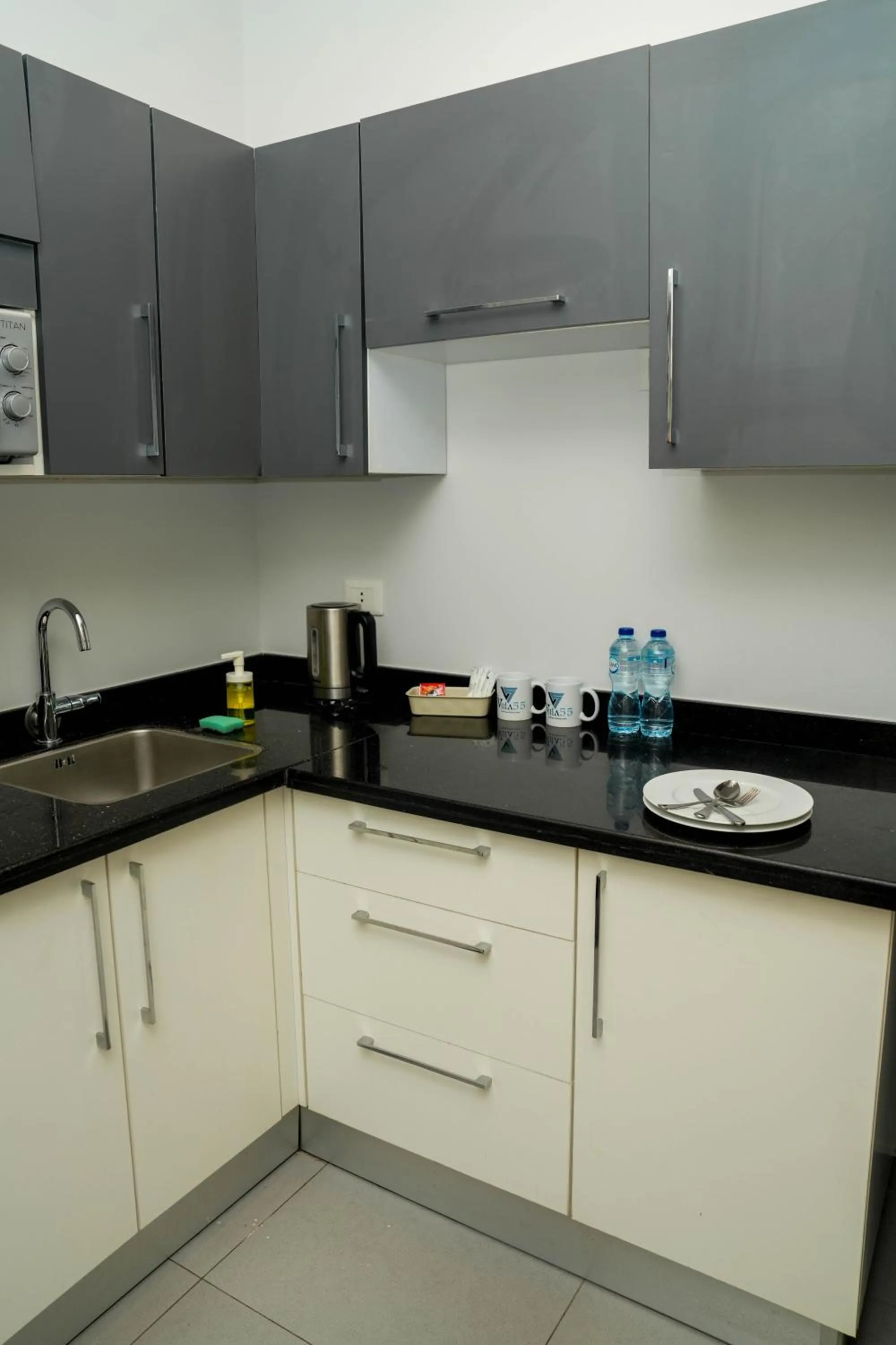 Coffee/tea facilities in Villa 55