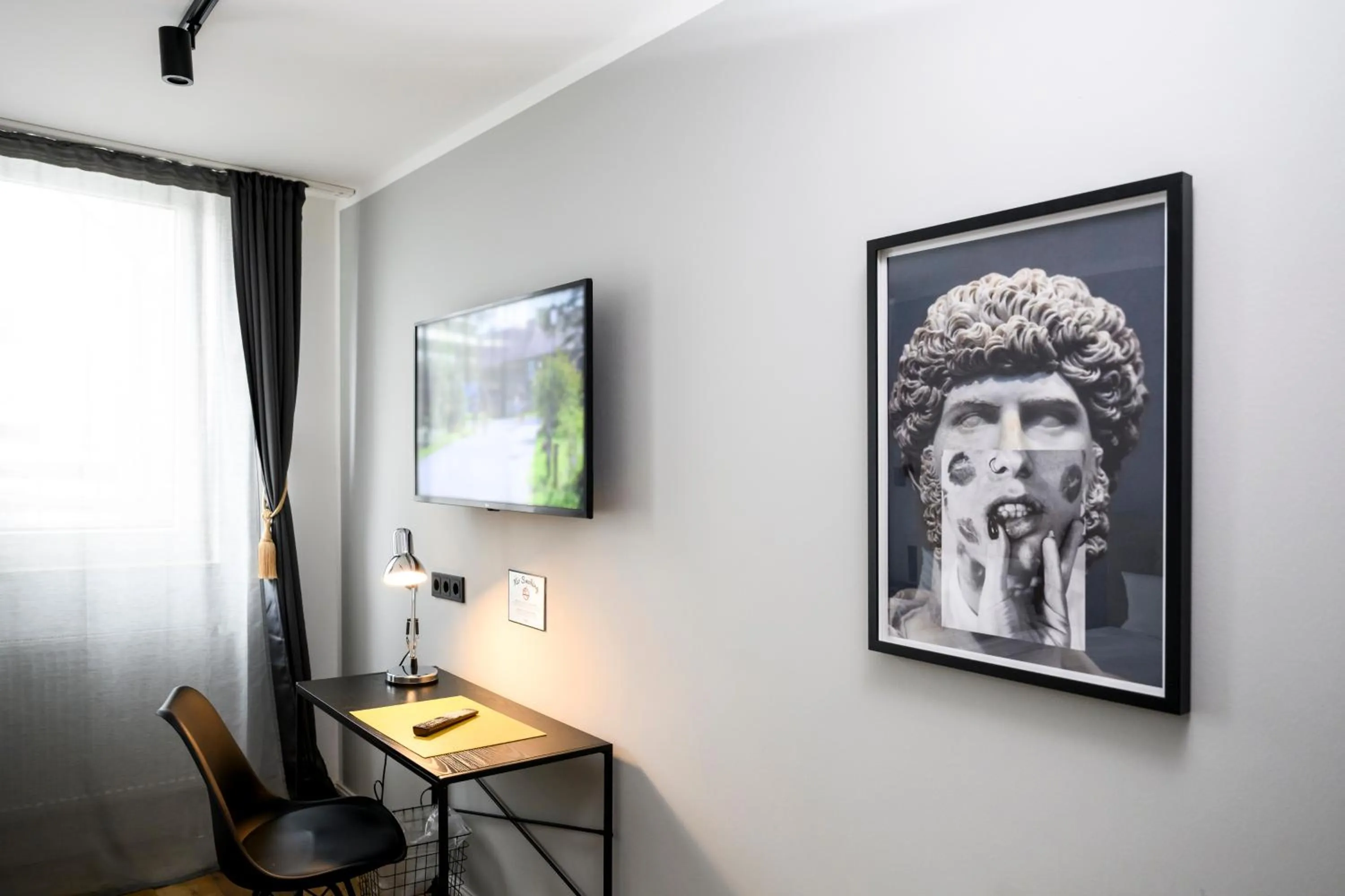 Photo of the whole room in Nikii City Hotel