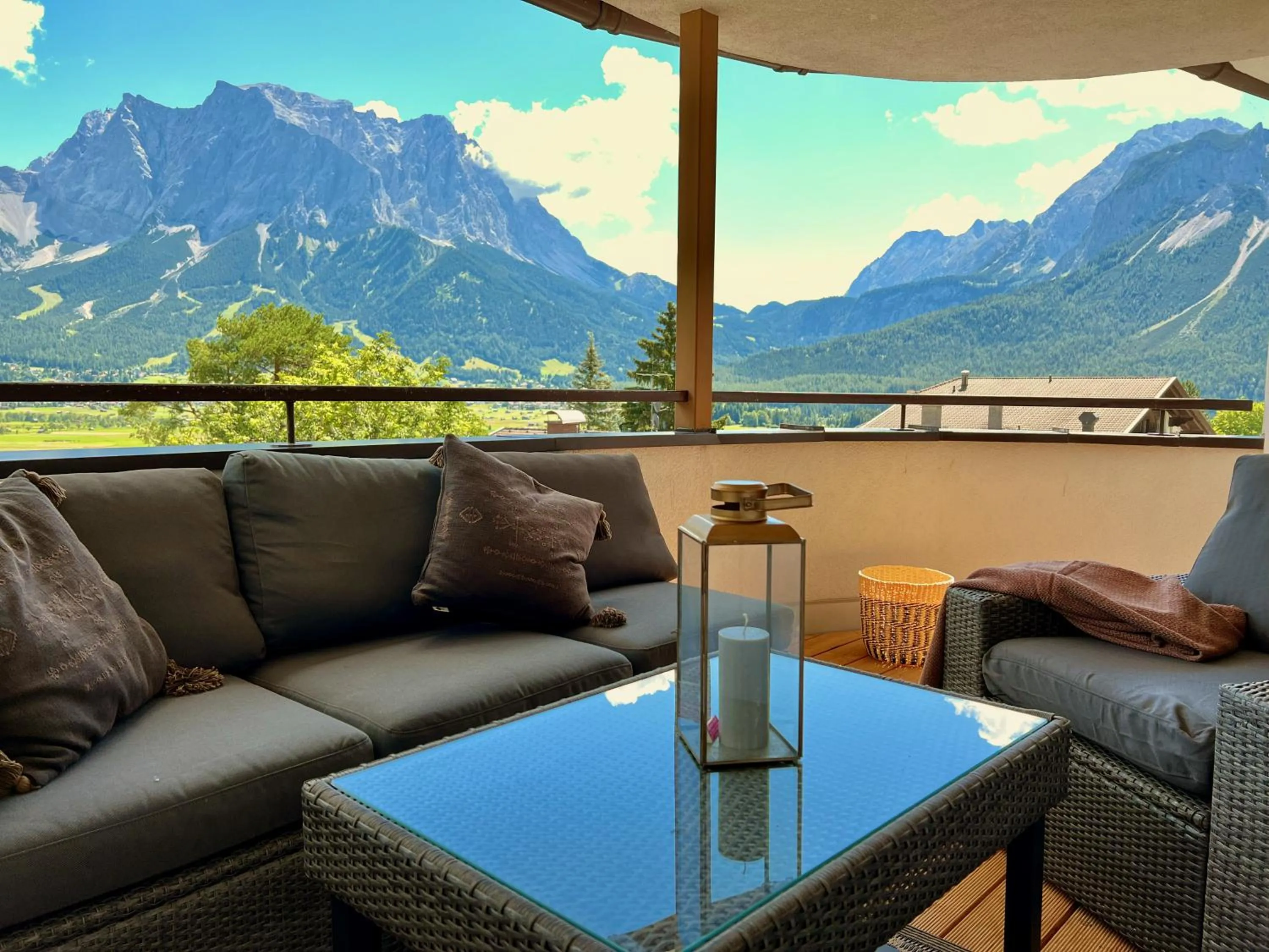 Balcony/Terrace in Boutique Hotel Bellevue Lermoos