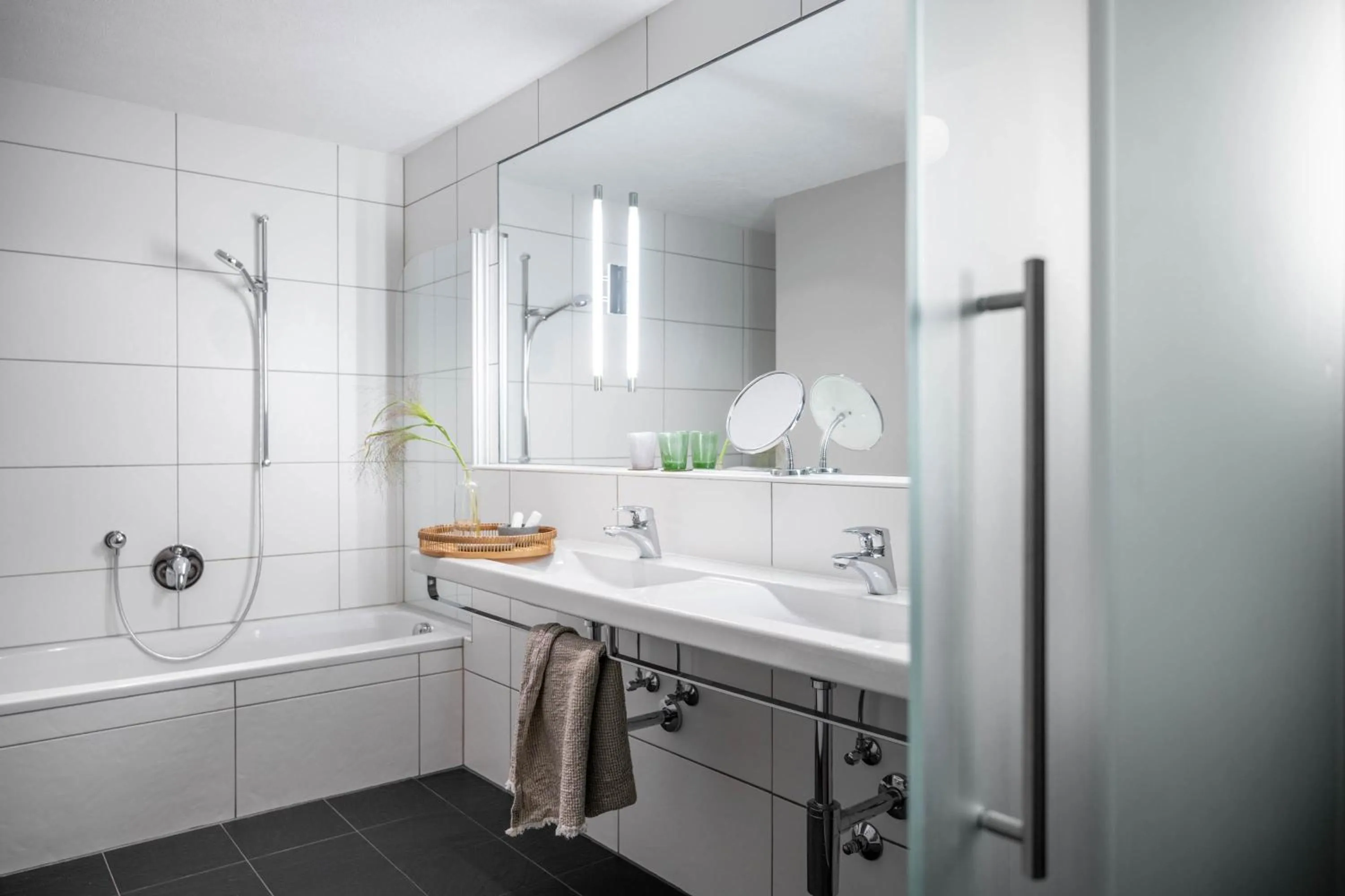 Bathroom in Boutique Hotel Bellevue Lermoos