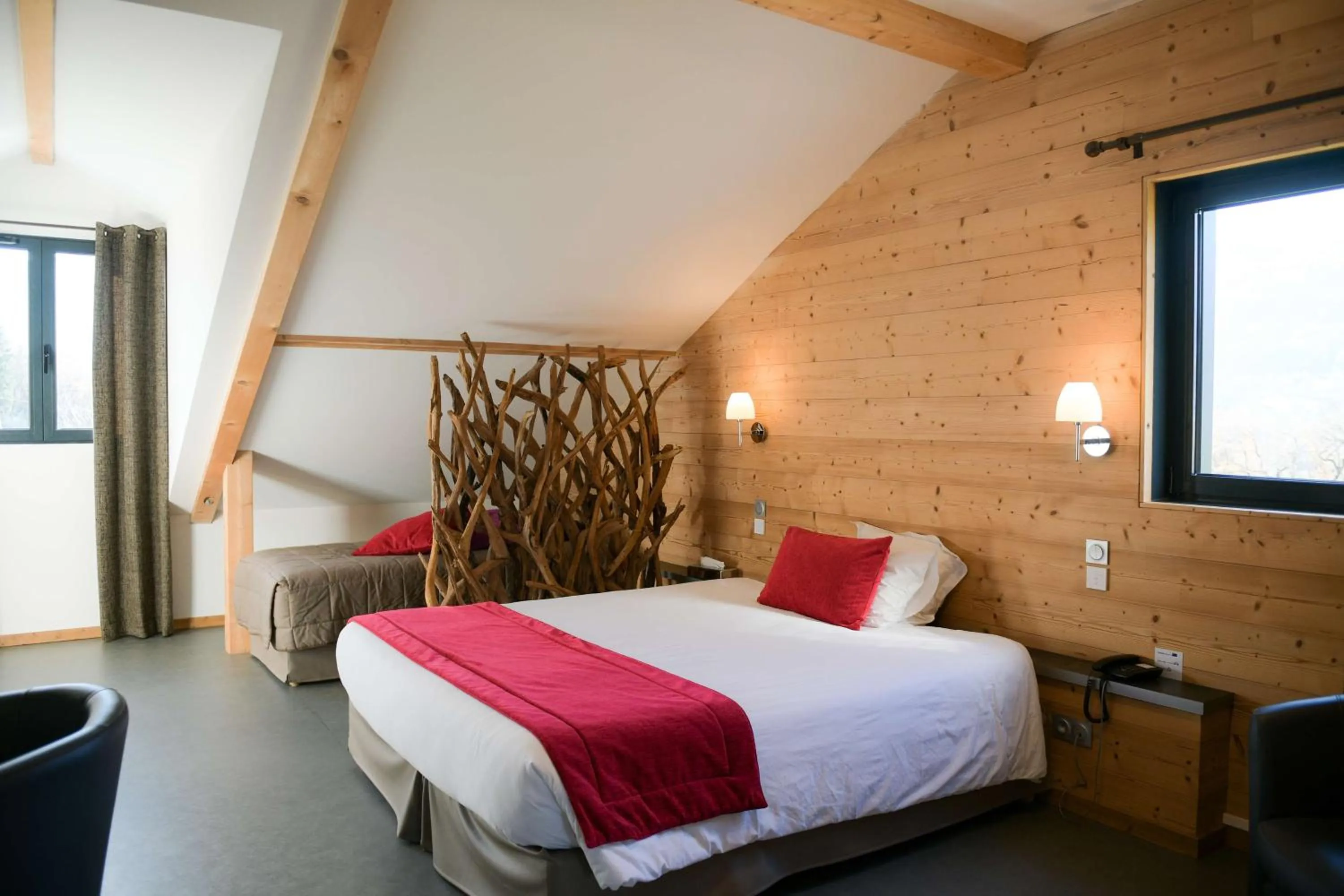 Bedroom, Bed in Best Western Plus Pays du Mont Blanc