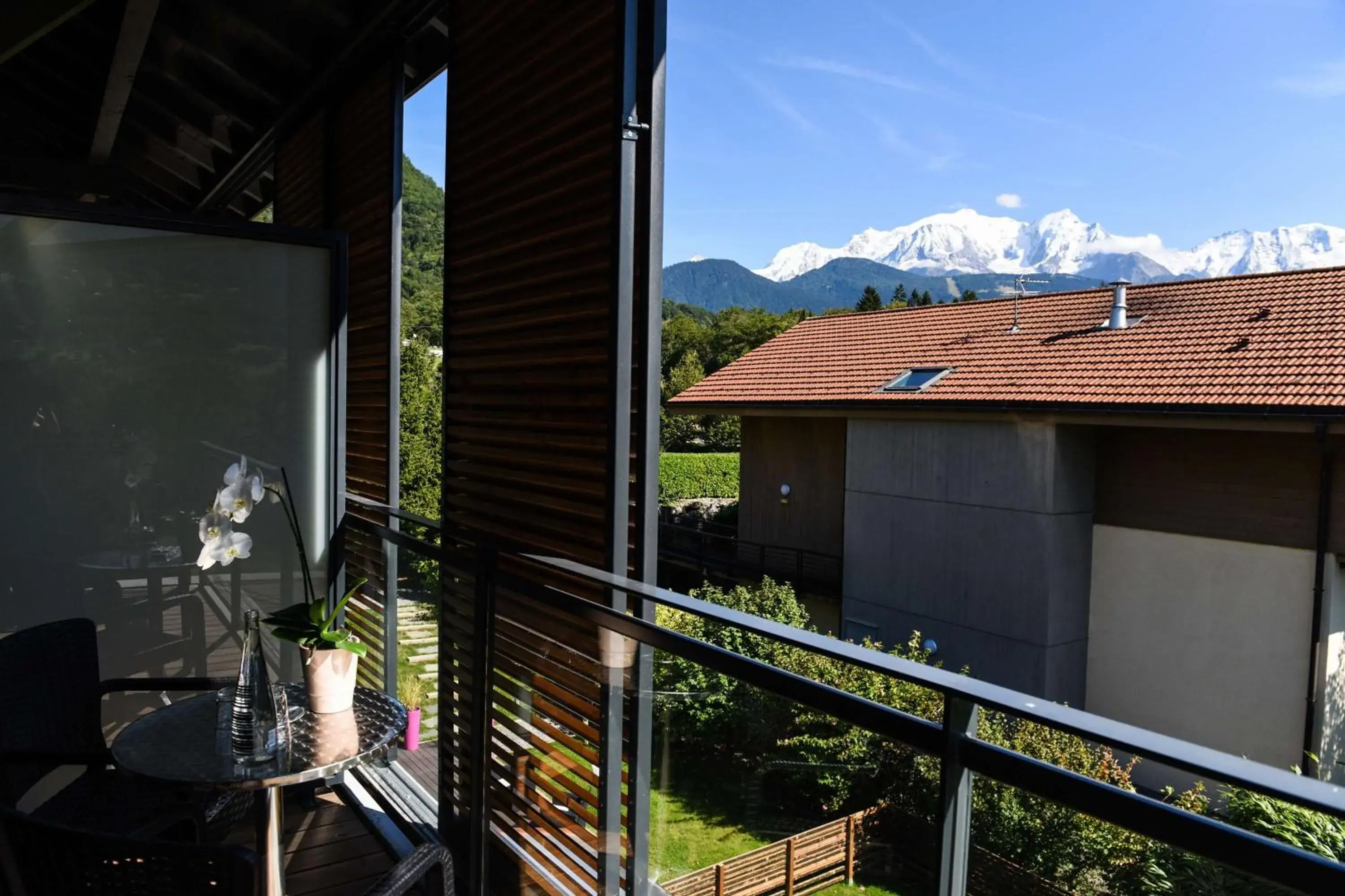 Deluxe Triple Room in Best Western Plus Pays du Mont Blanc Deluxe Triple Room in Best Western Plus Pays du Mont Blanc