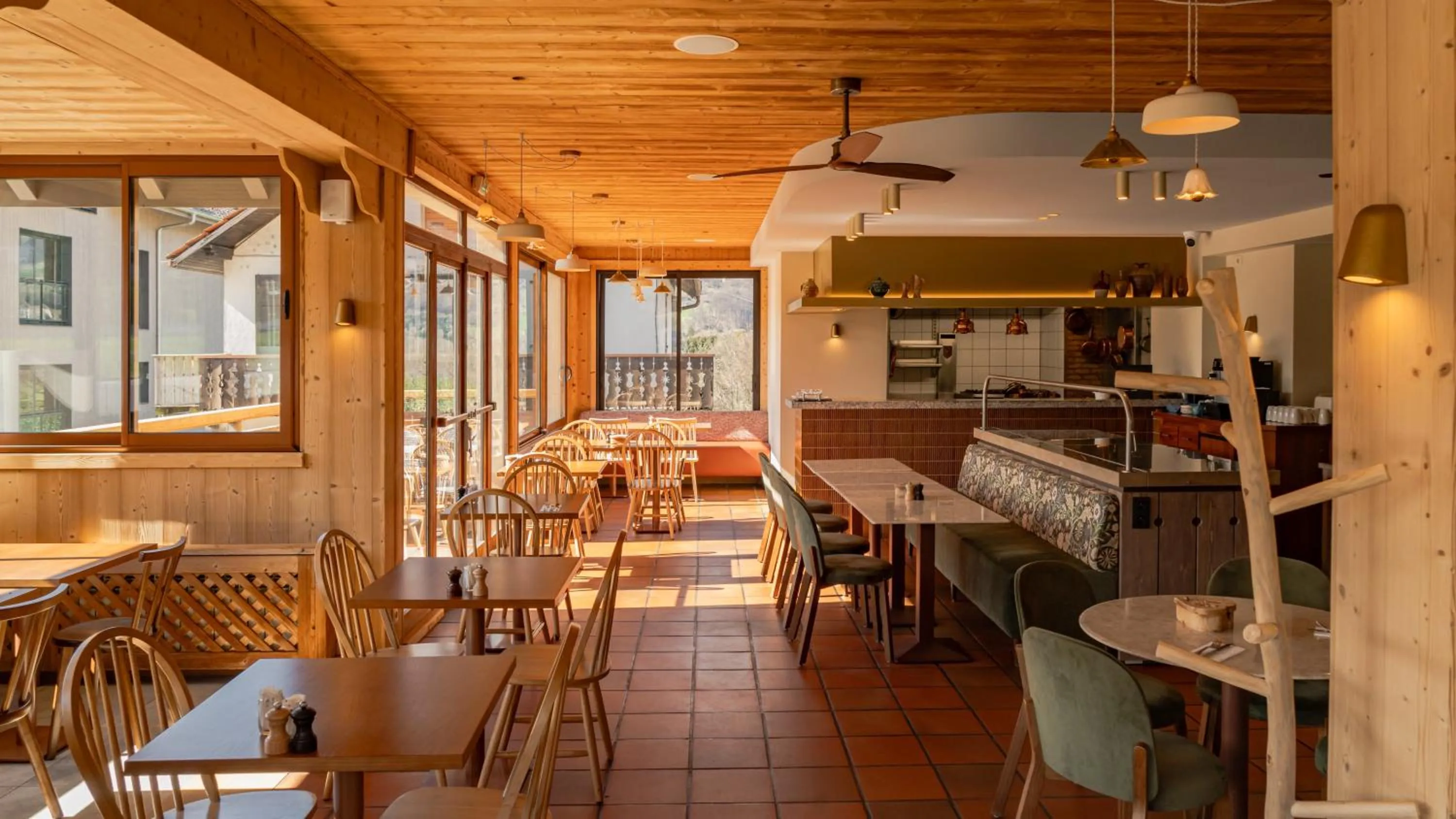 Restaurant/places to eat in Best Western Plus Pays du Mont Blanc